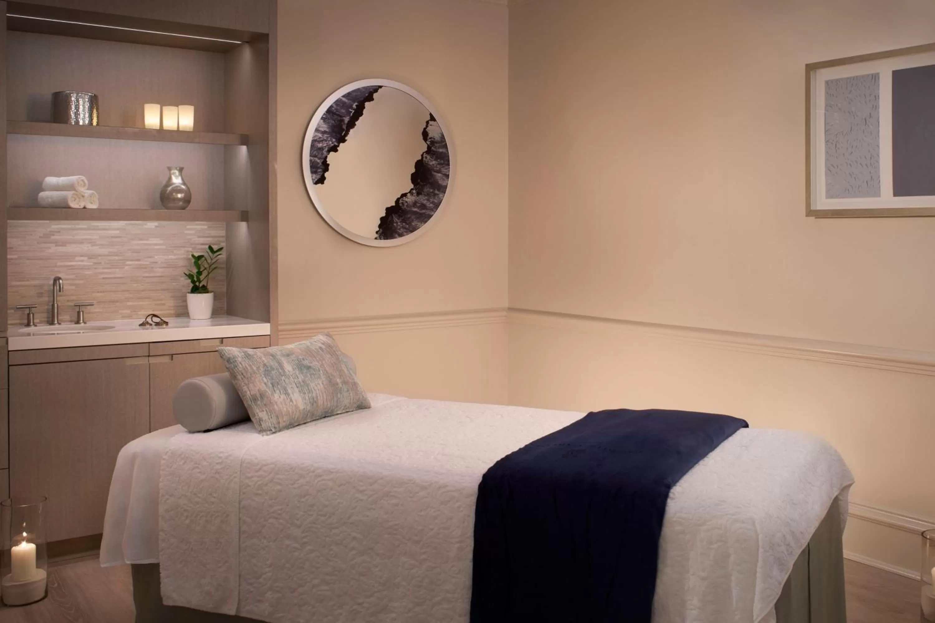 Spa and wellness centre/facilities, Bed in The Ritz-Carlton Naples