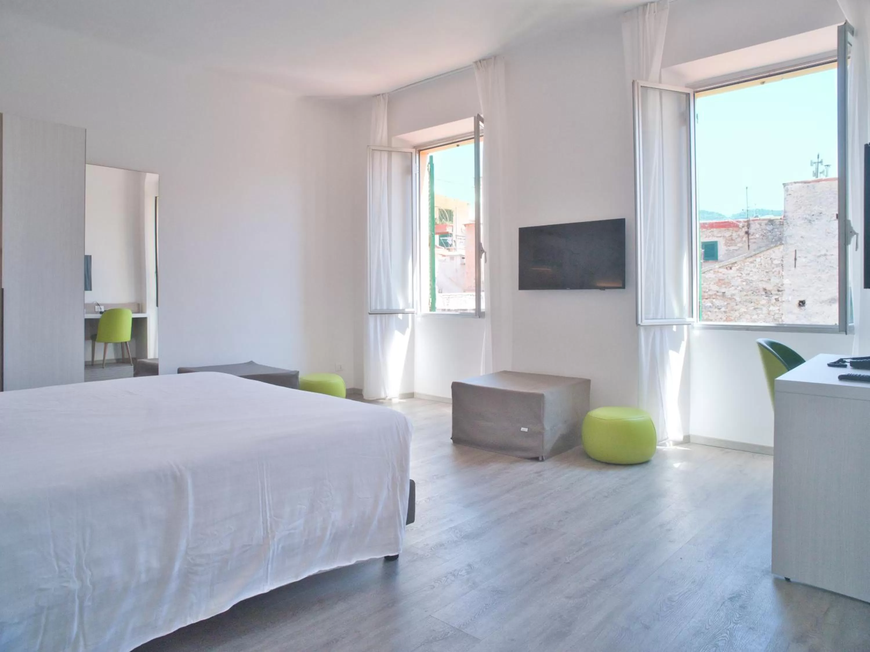 Bedroom, Bed in Hotel Medusa