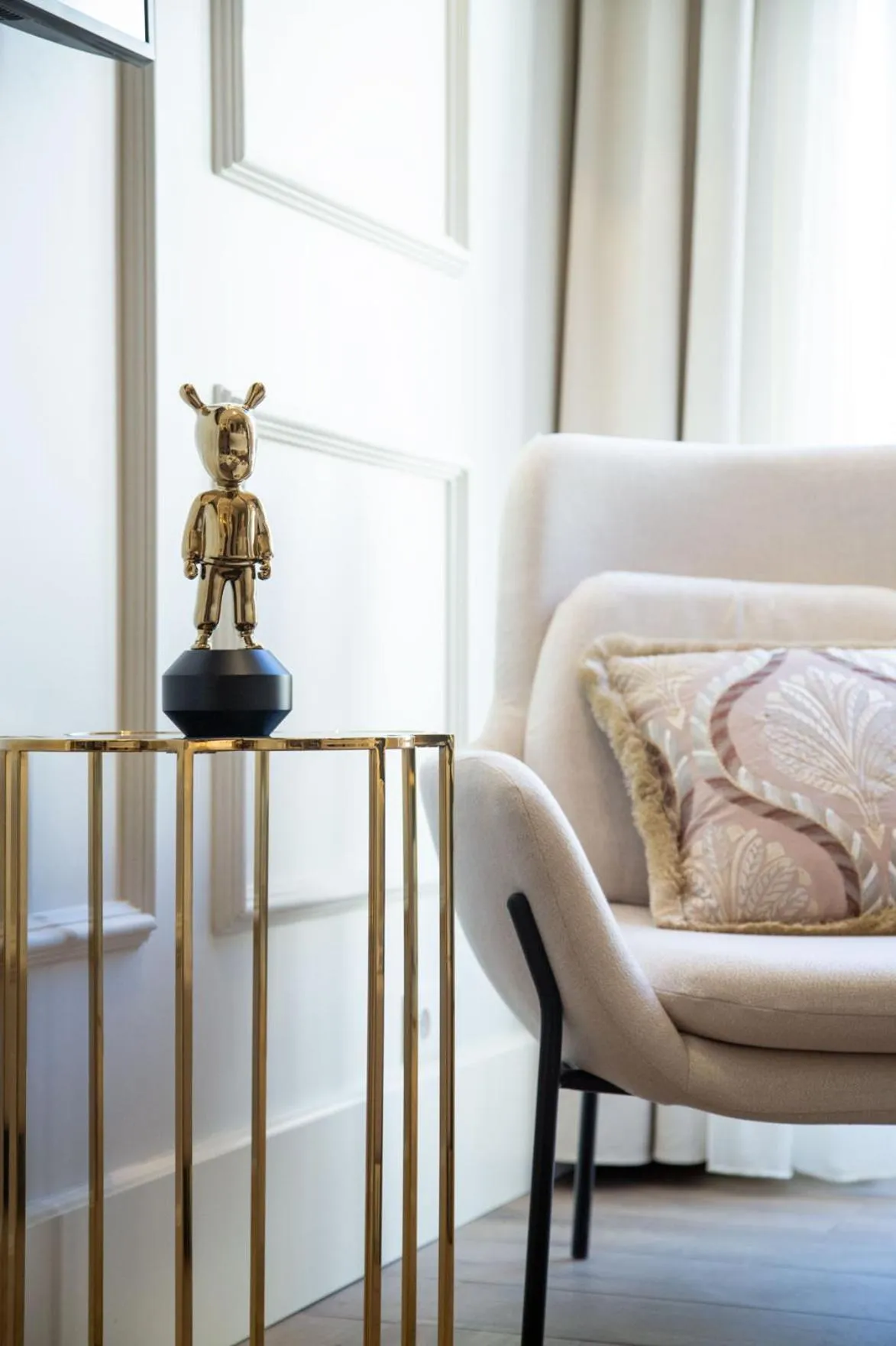 Seating area in MYR Palacio Vallier