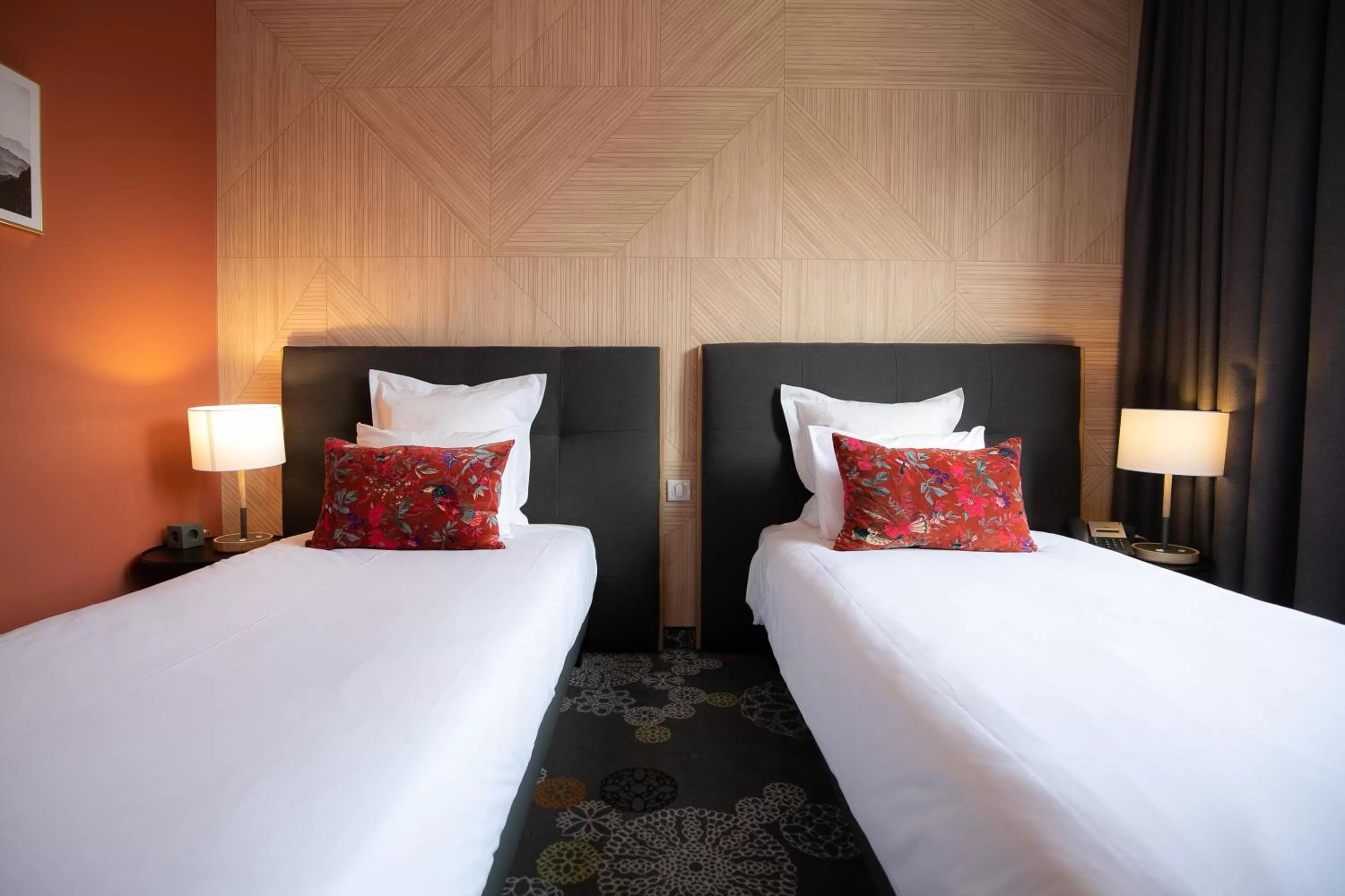 Bed in Hôtel Restaurant Vaillant Colmar Nord