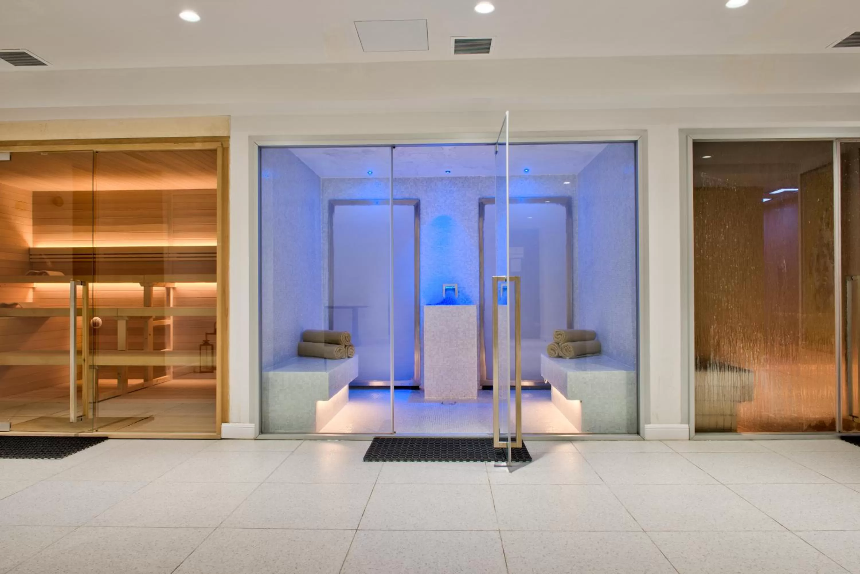 Spa and wellness centre/facilities in HOLM Boutique & SPA - IK Collection