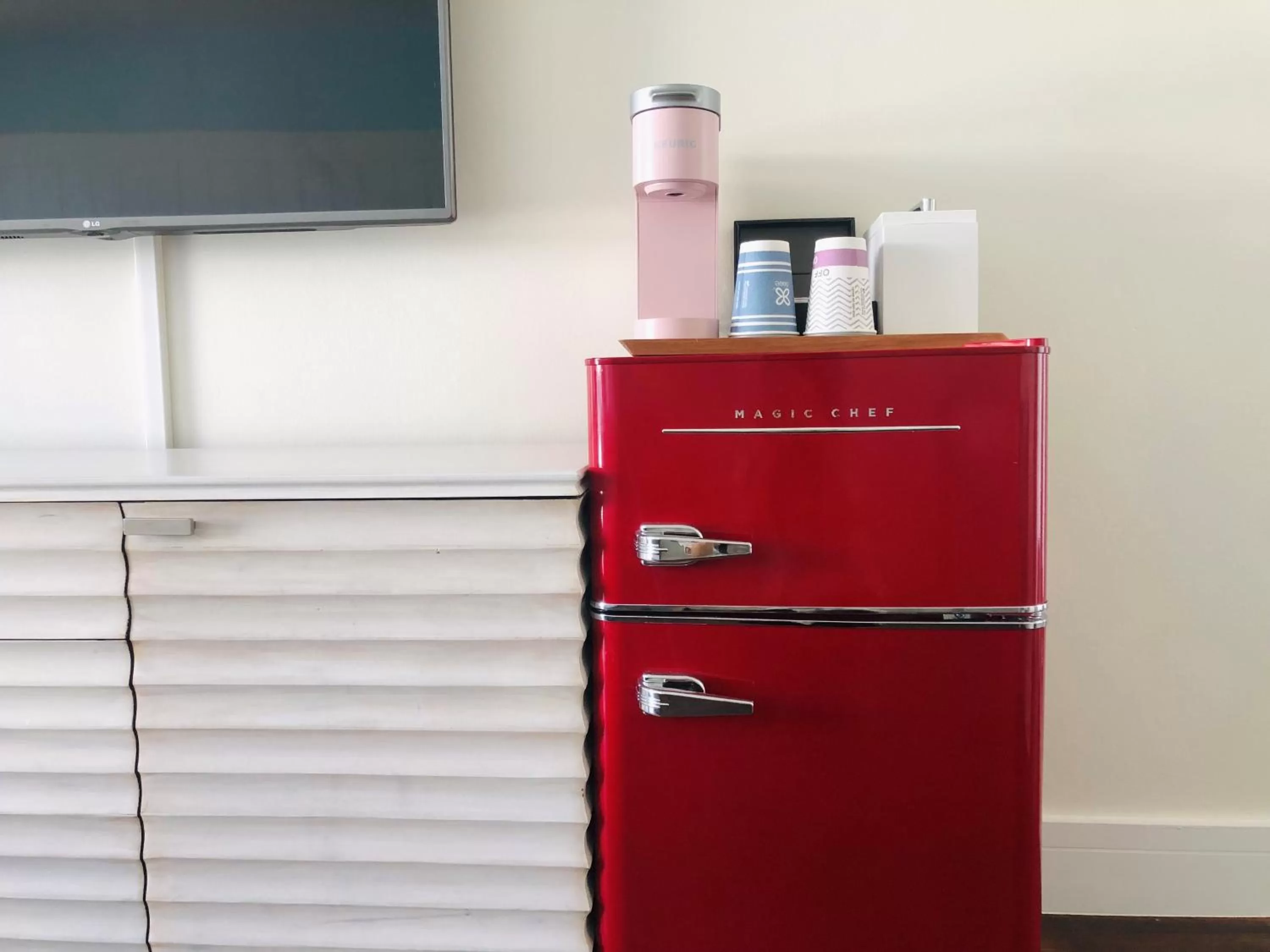 Coffee/tea facilities in Hotel La Croix