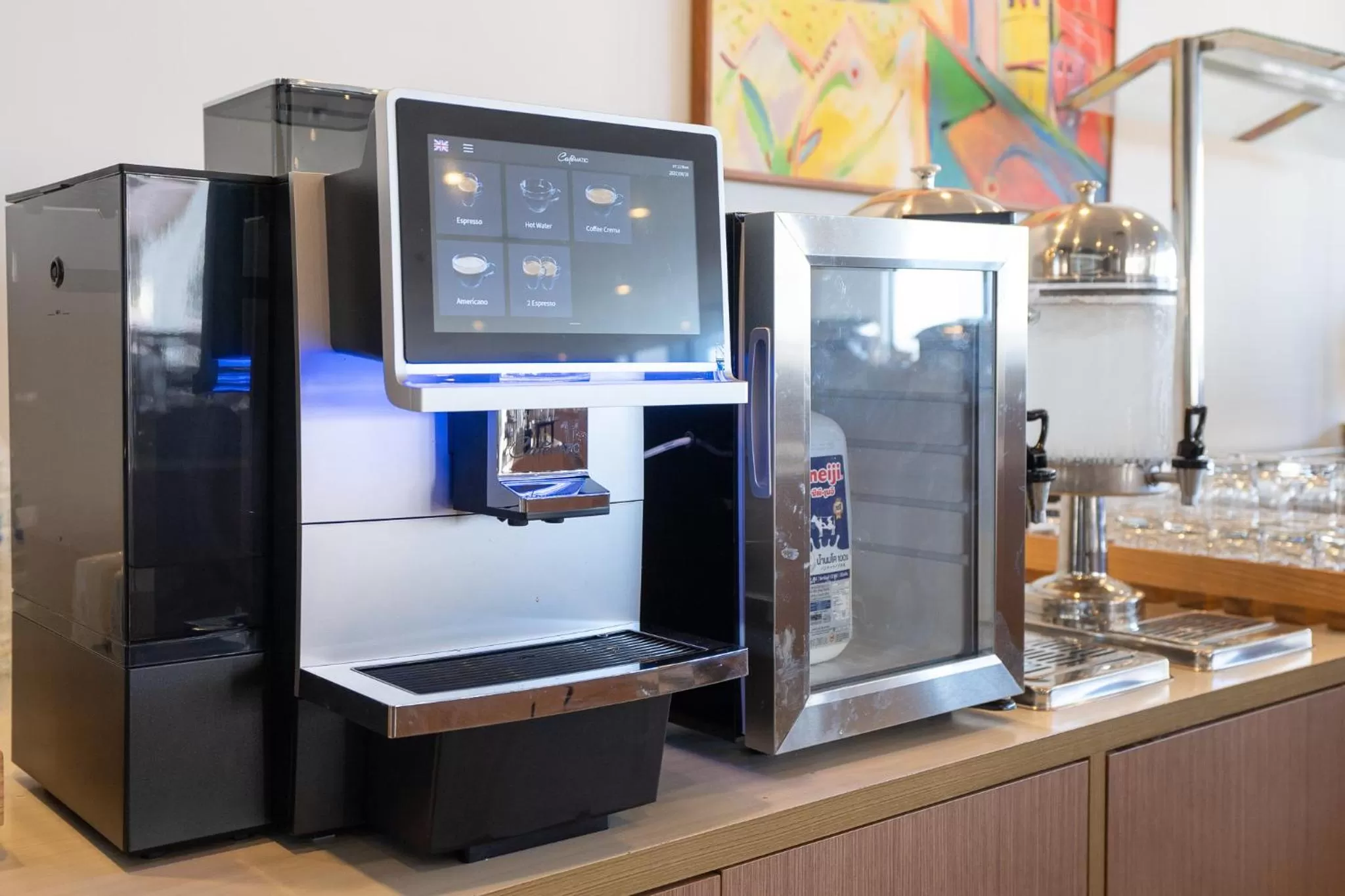 Restaurant/places to eat in Riverine Place Hotel and Residence