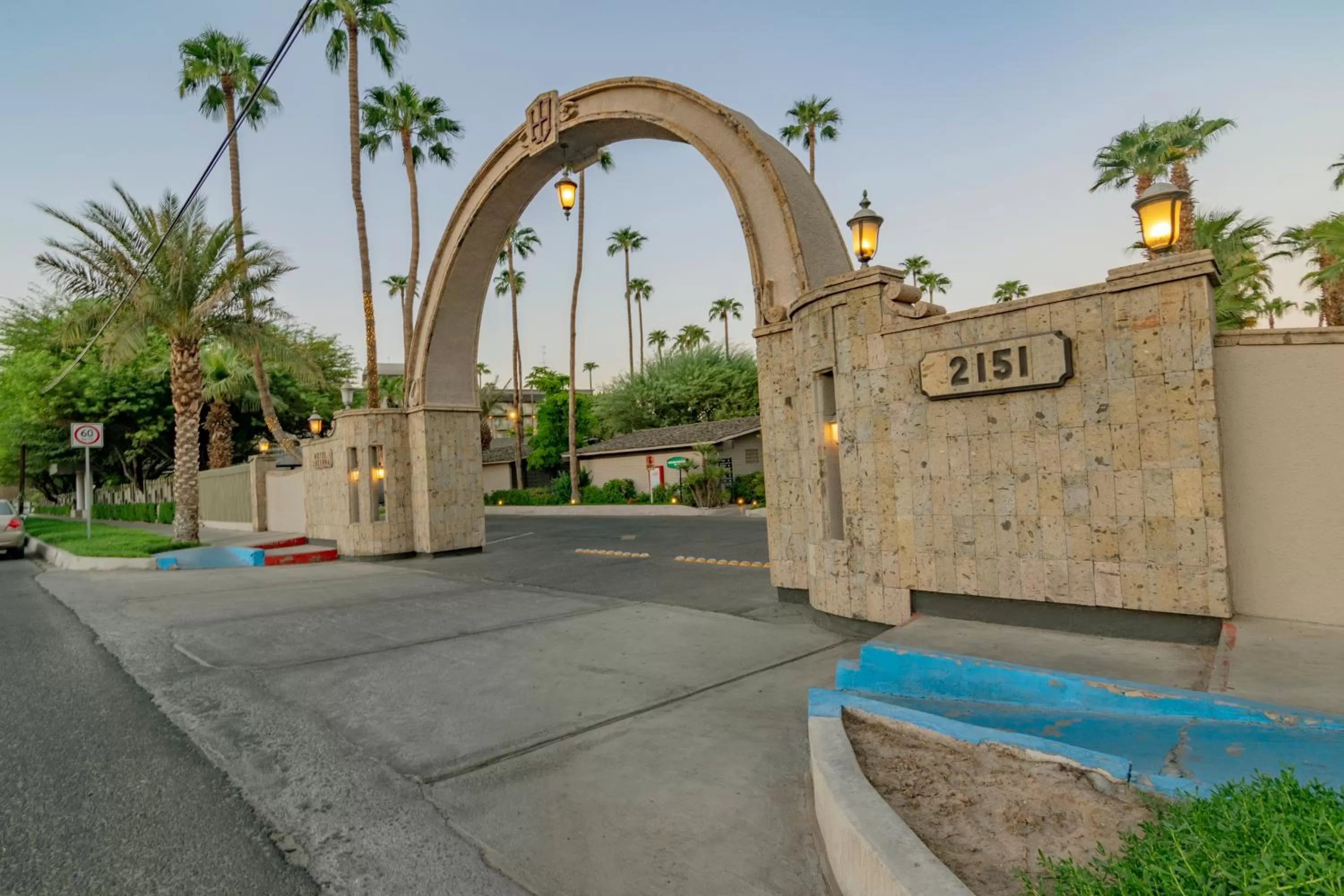 Hotel Lucerna Mexicali