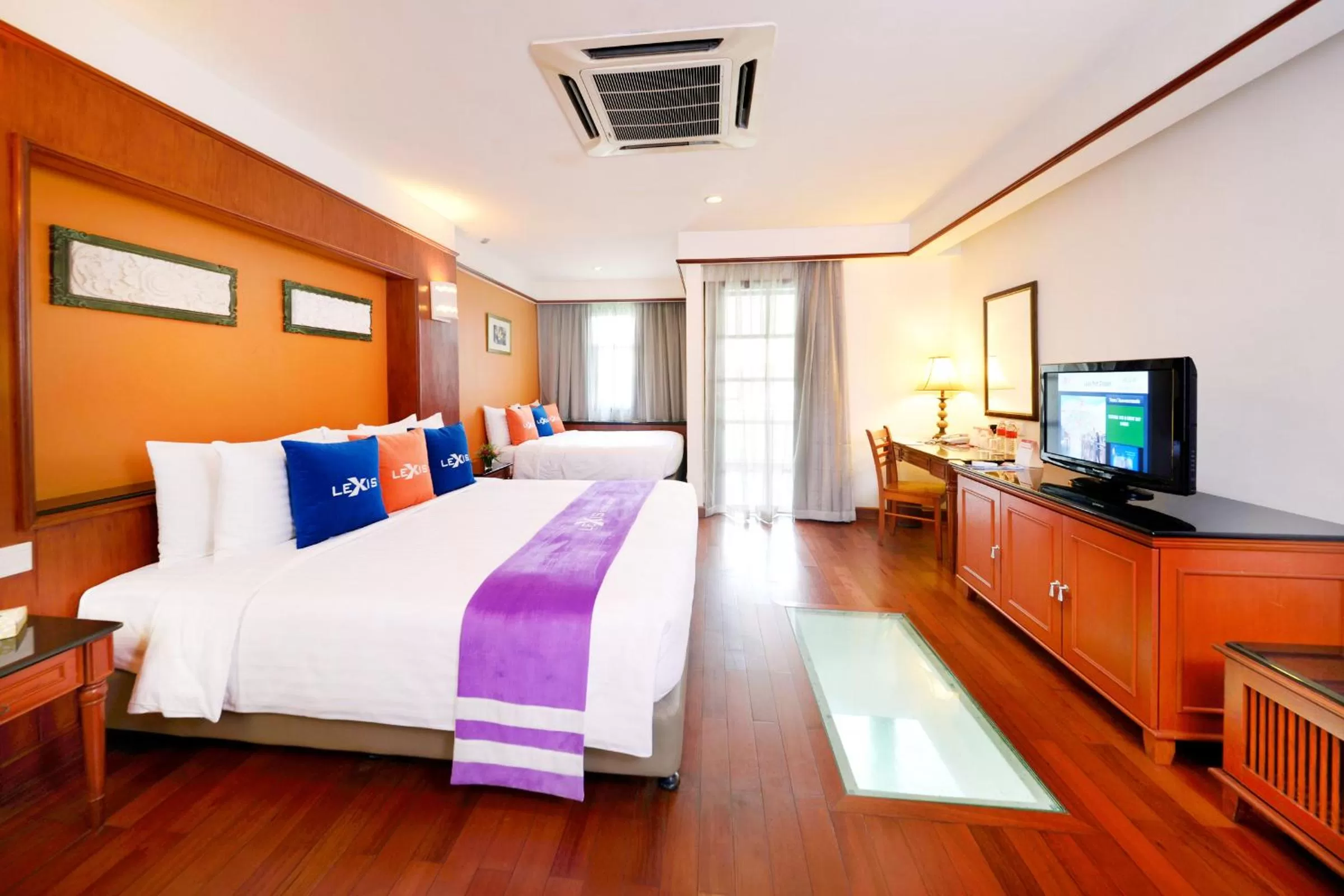 Photo of the whole room, Bed in Lexis Port Dickson