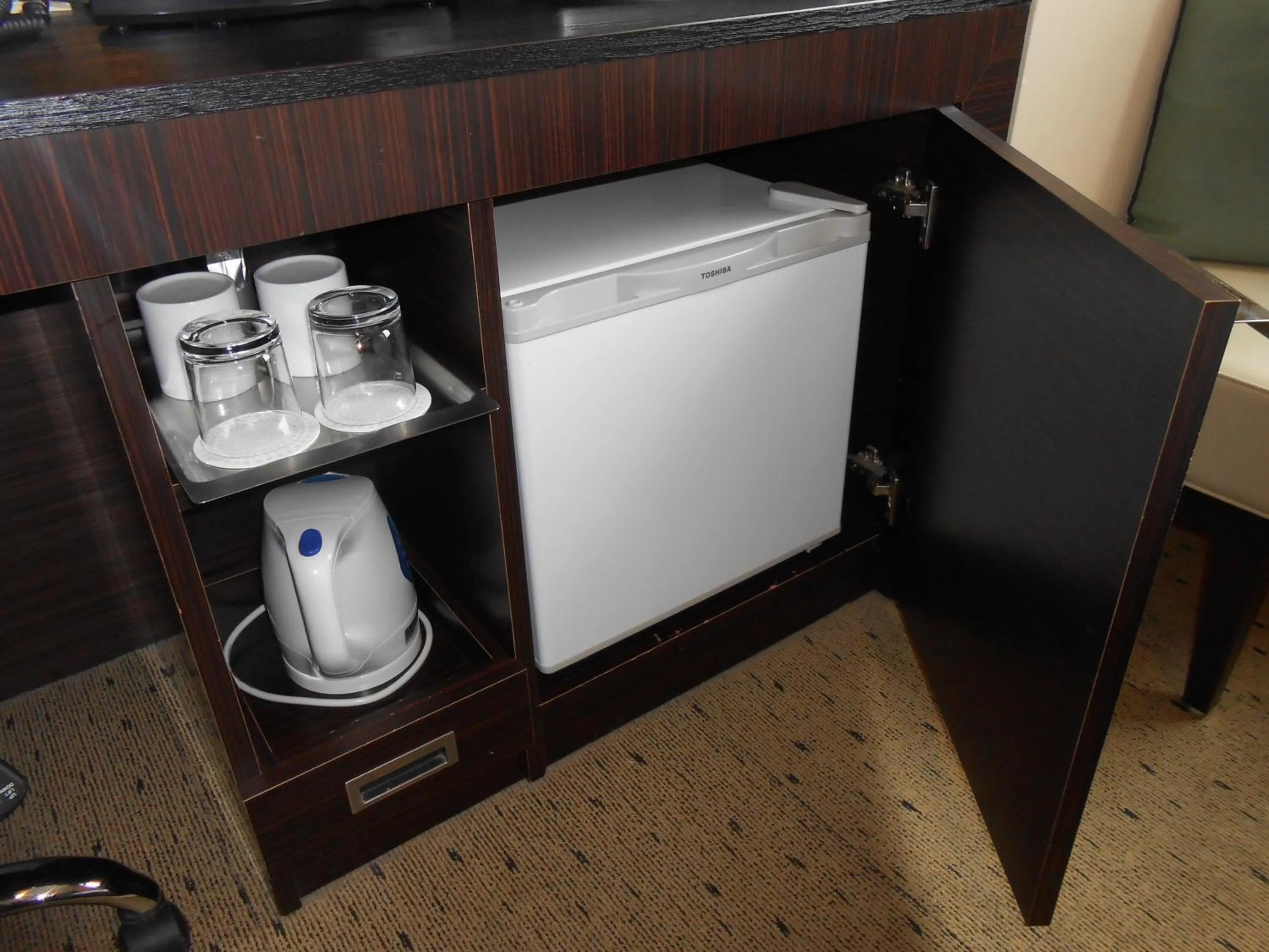 Coffee/tea facilities in My Hotel Ryugu