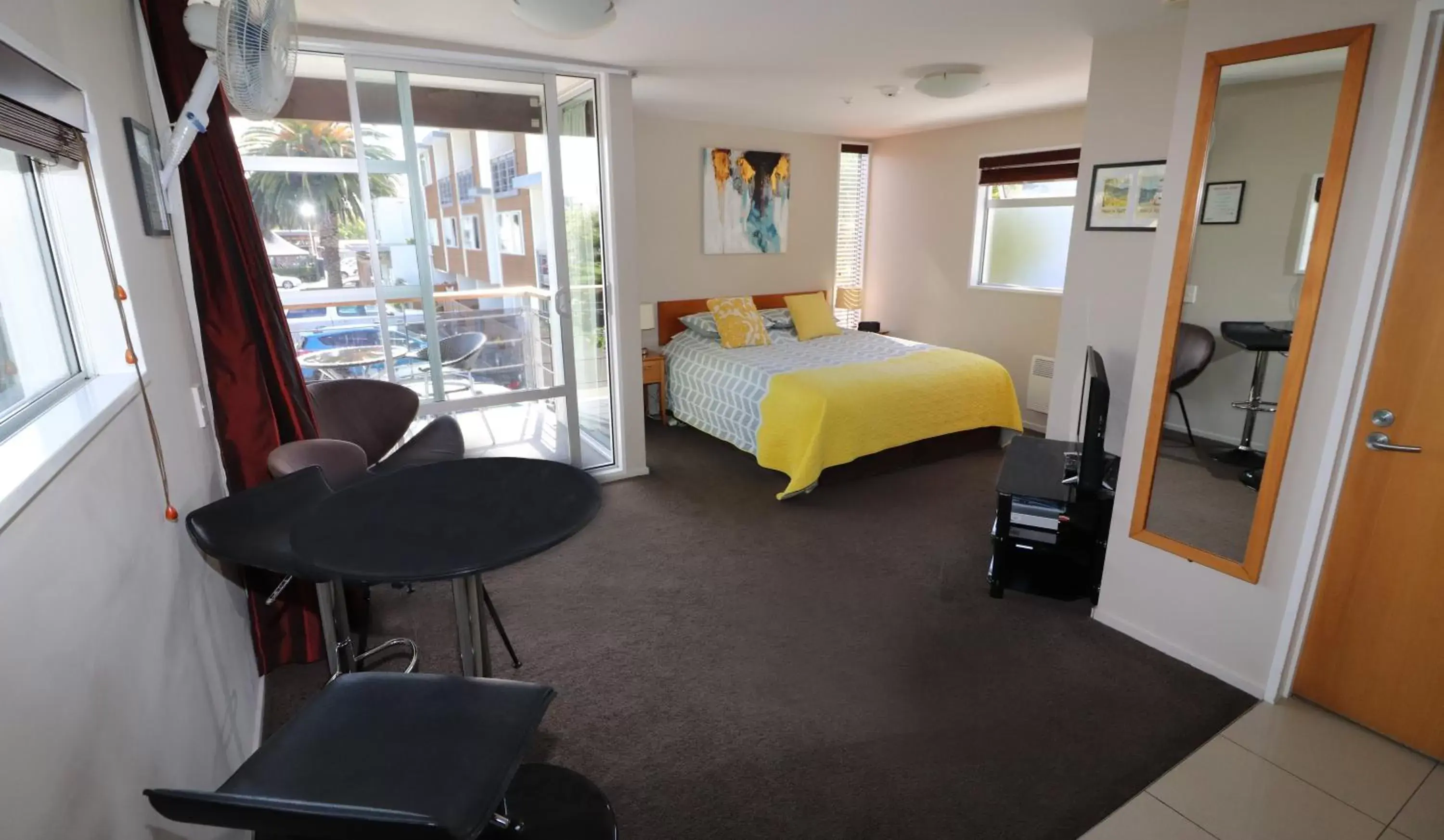 Deluxe Studio in Sumner Bay Motel Deluxe Studio in Sumner Bay Motel