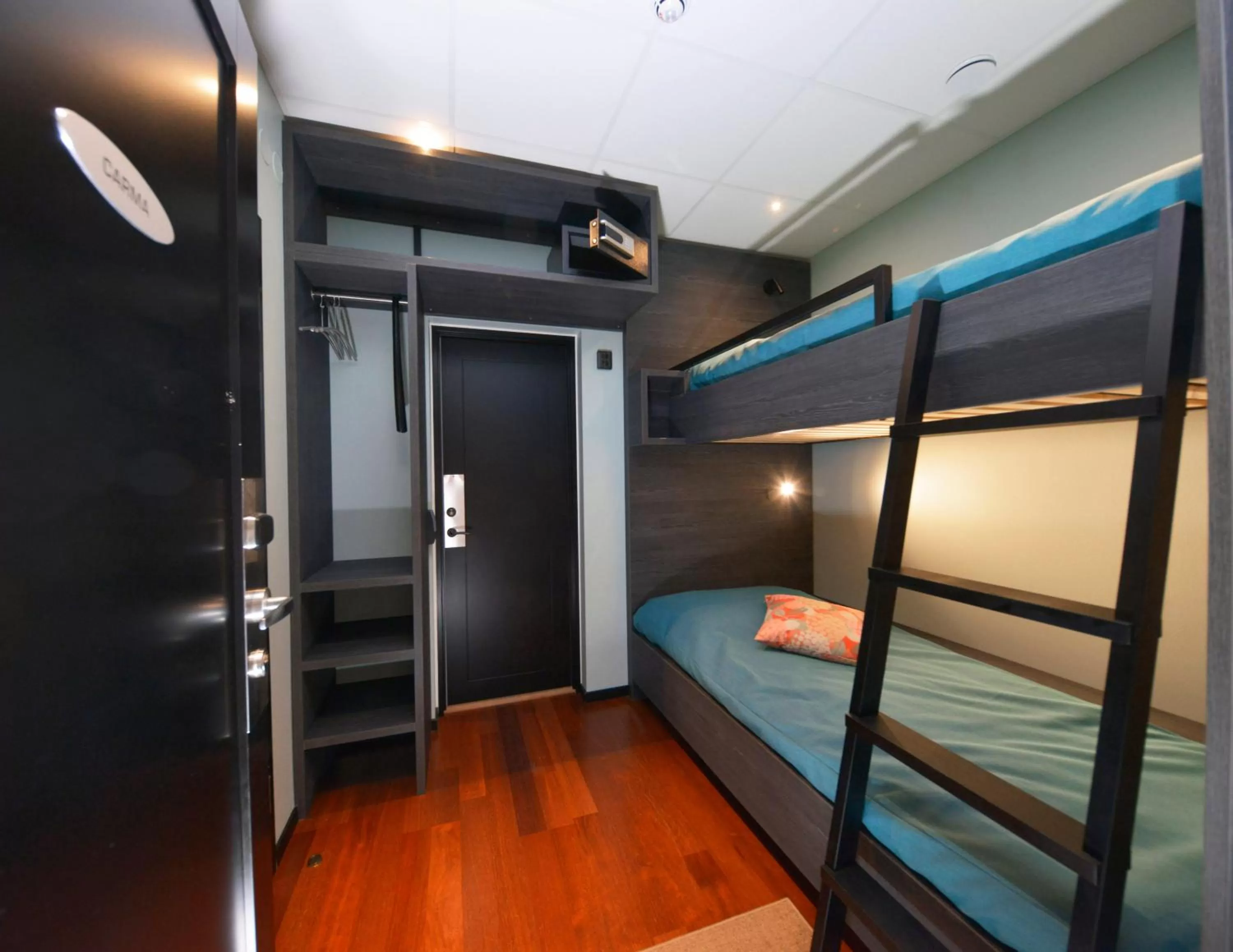 Bedroom, Bunk Bed in Staykvick Boutique Hostel