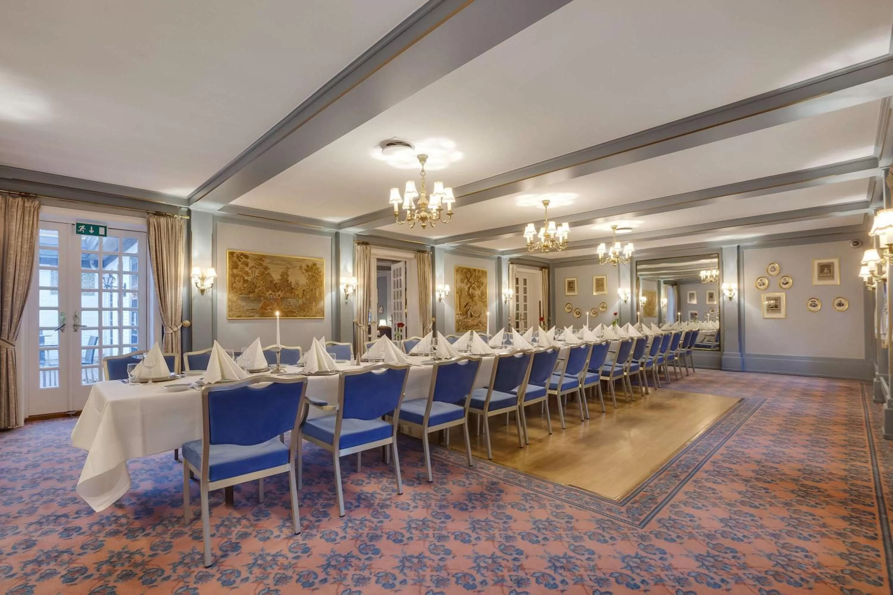 Restaurant/places to eat in Hotel Kryb I Ly Kro