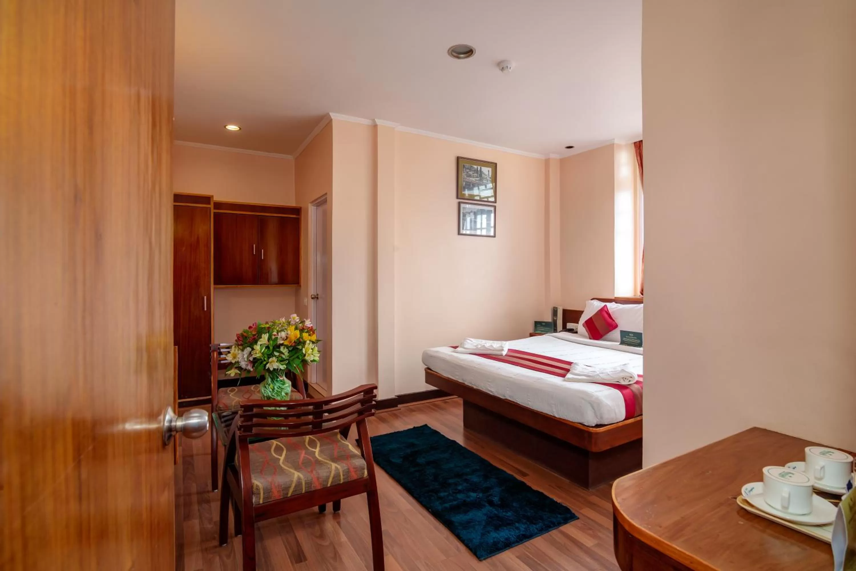 Bed in Muscatel Spring Burn - 100 Mts from Mall Road