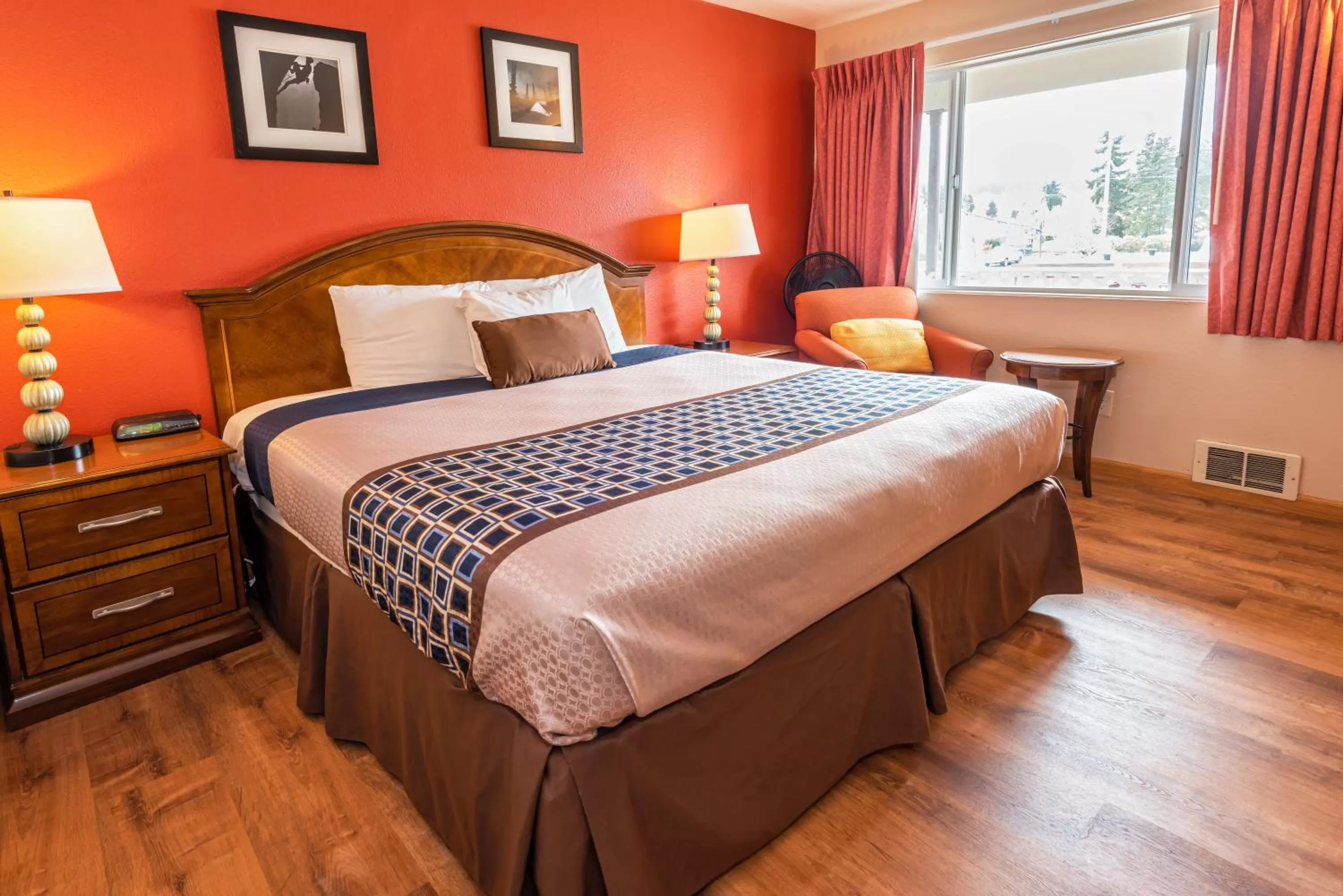 Standard King Room in Flagstone Motel