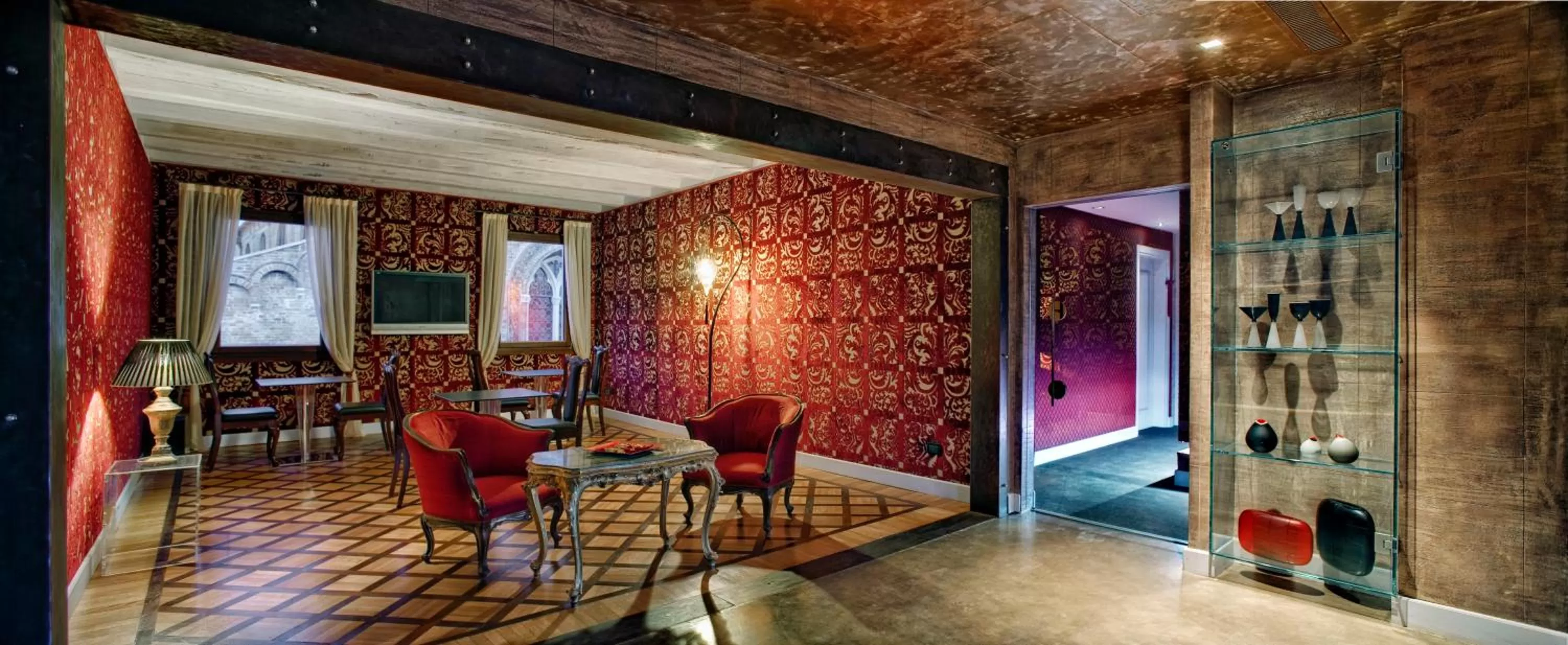 Communal lounge/ TV room, Lounge/Bar in B&B Bloom Settimo Cielo