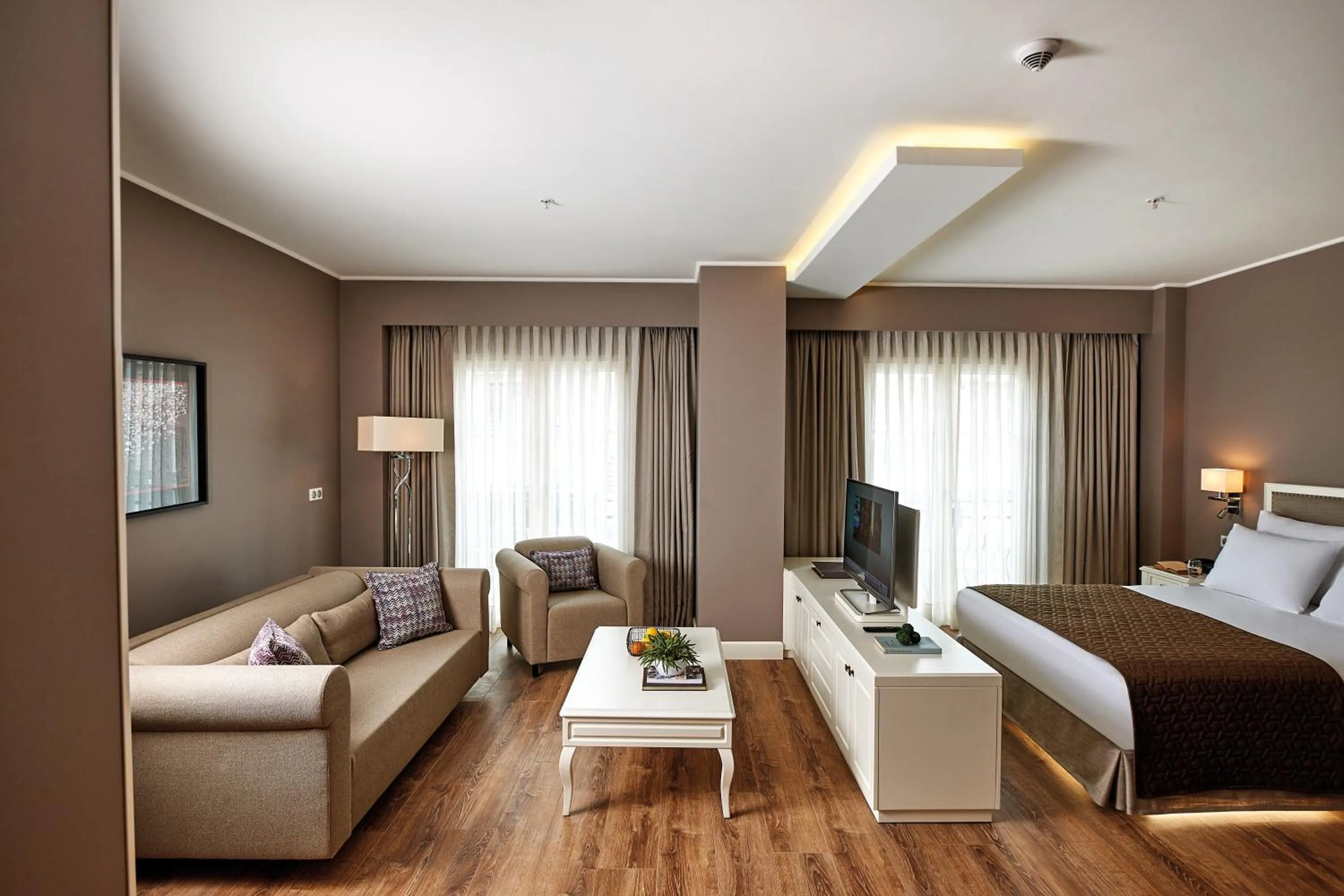 Living room, Bed in Renata Boutique Hotel Sisli