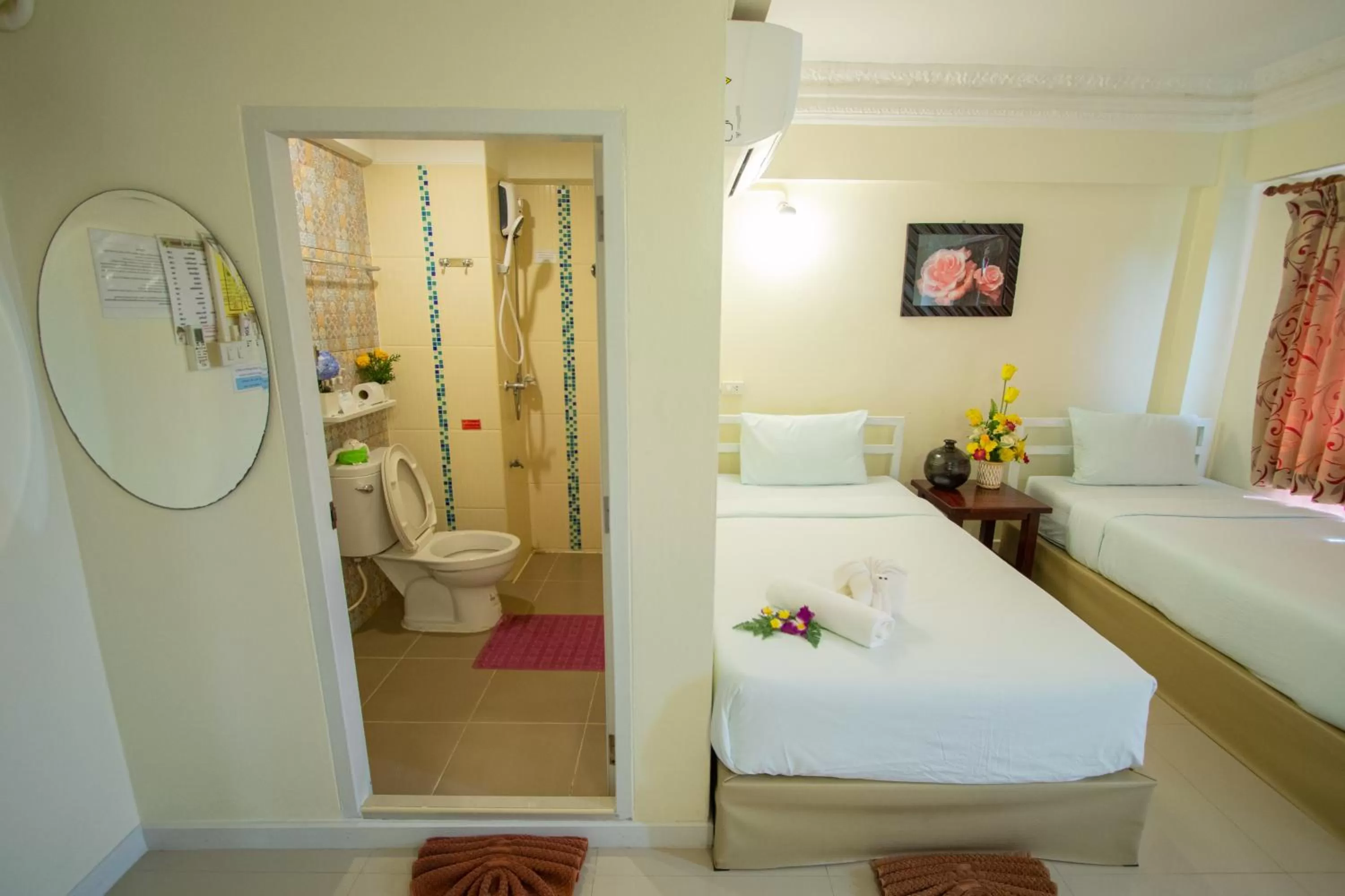 Photo of the whole room, Bathroom in Anchalee Resort