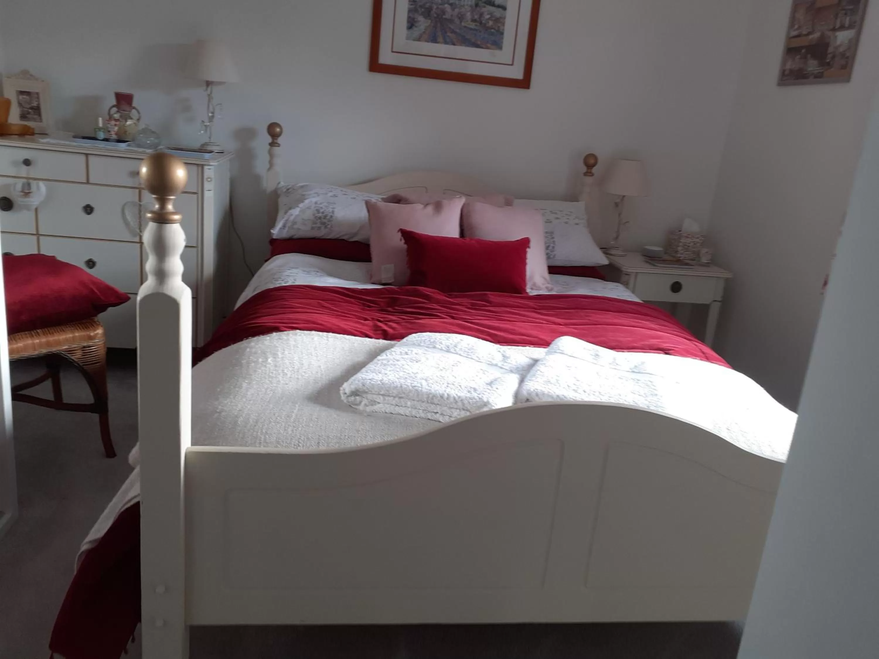 Bedroom, Bed in Barbarella's place