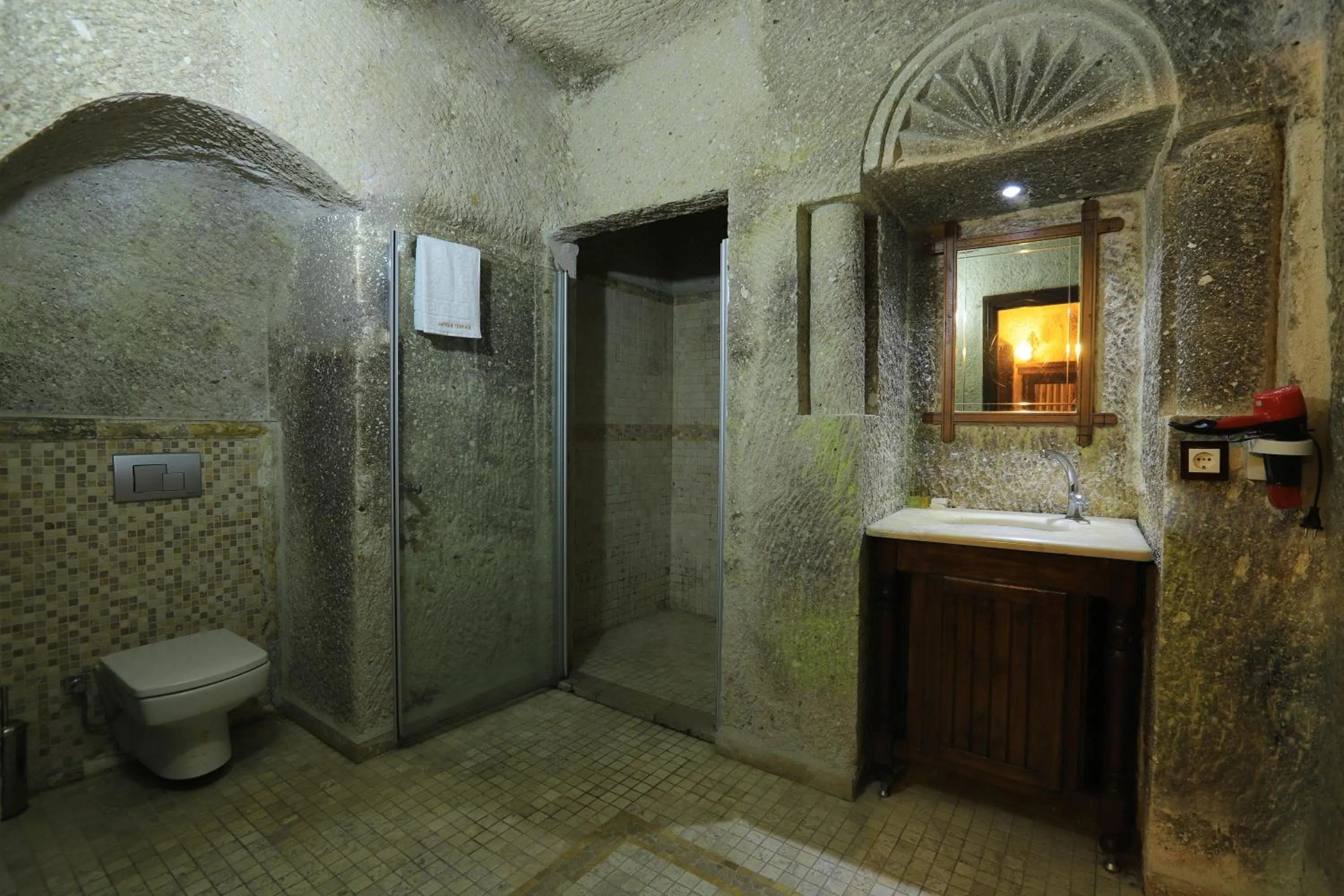 Shower in Antique Terrace Cave Suites