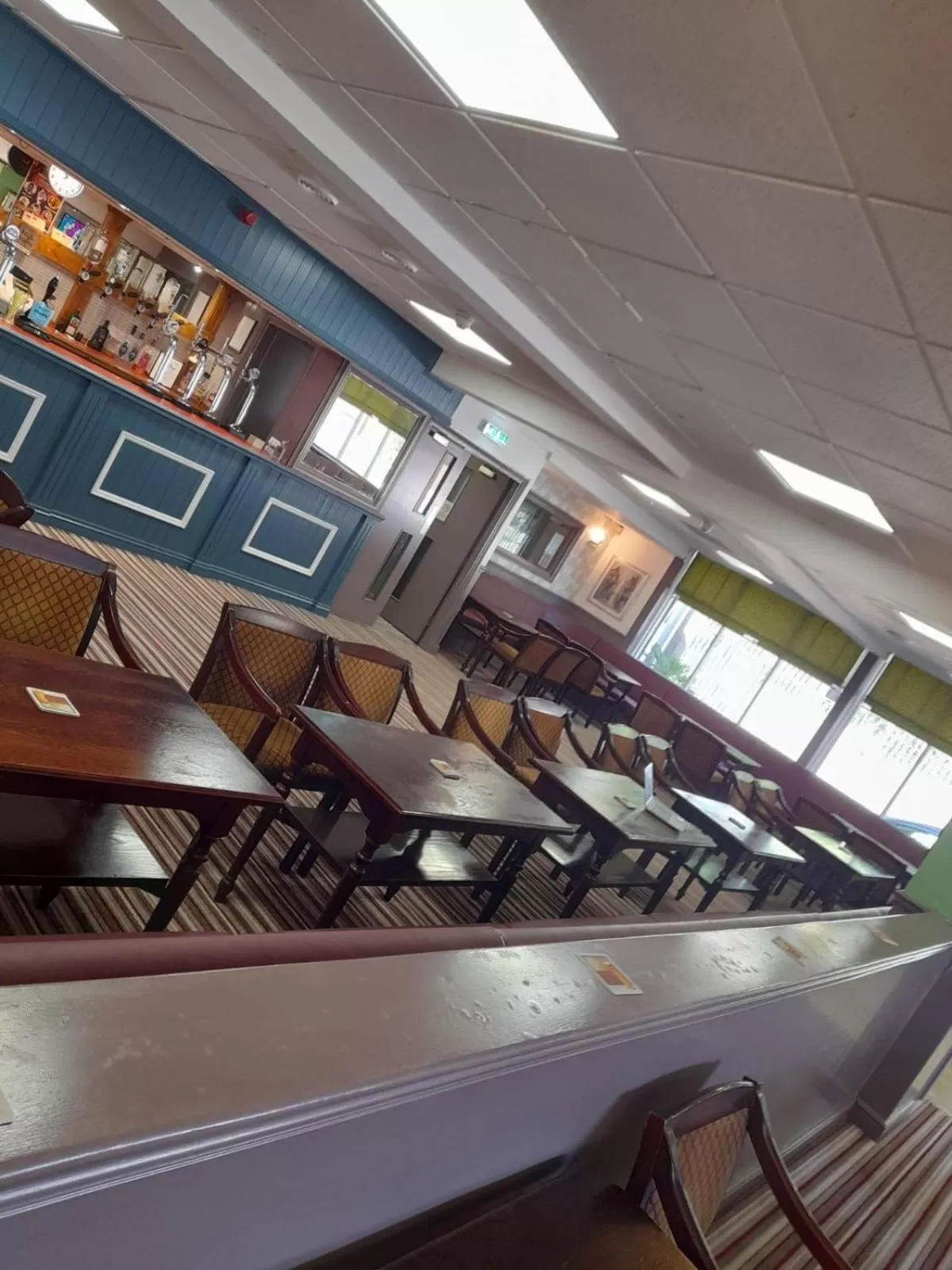 Lounge or bar in The Avenue Club and Lodge