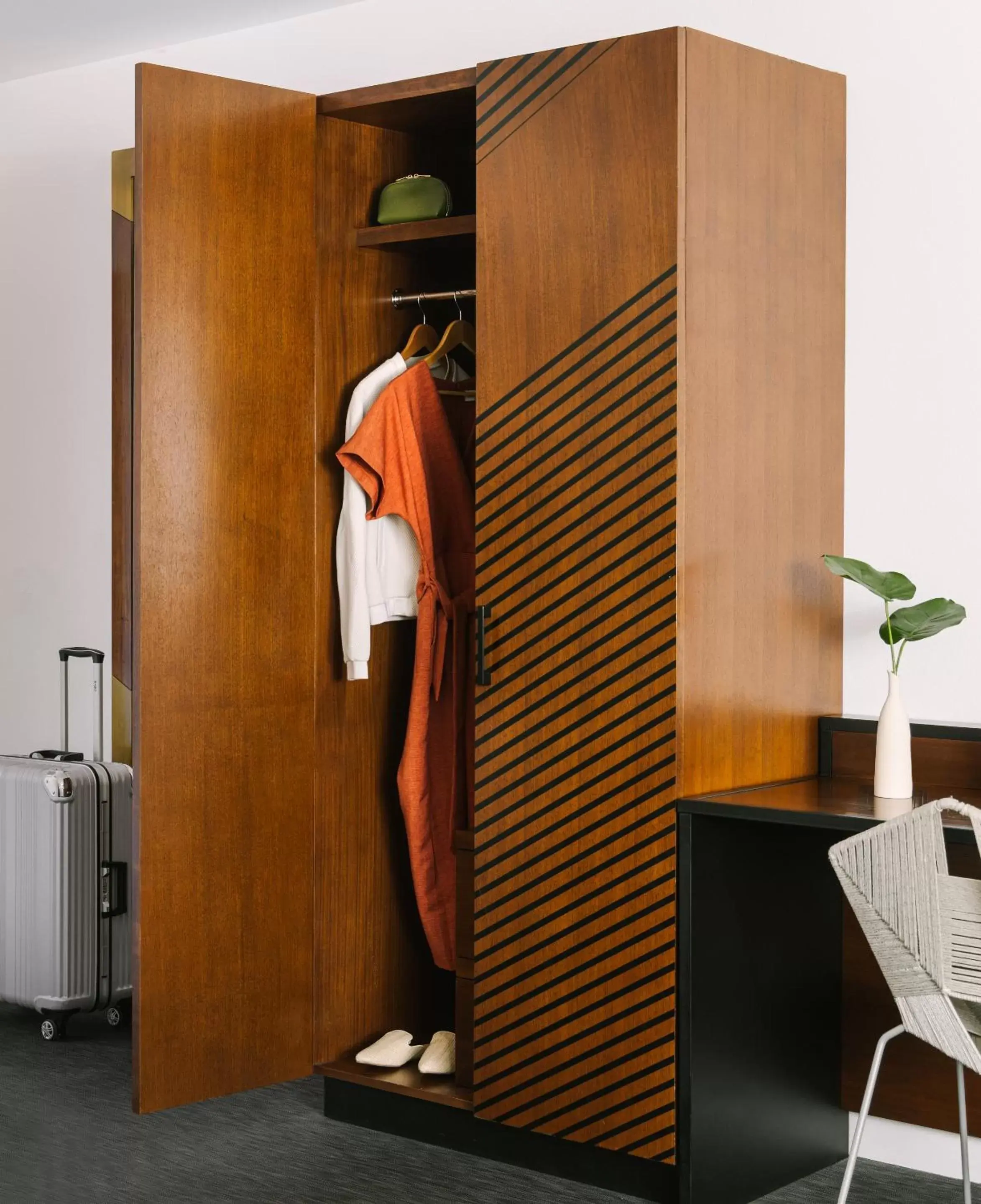 Standard King Room in The V powered by Sonder Standard King Room in The V powered by Sonder