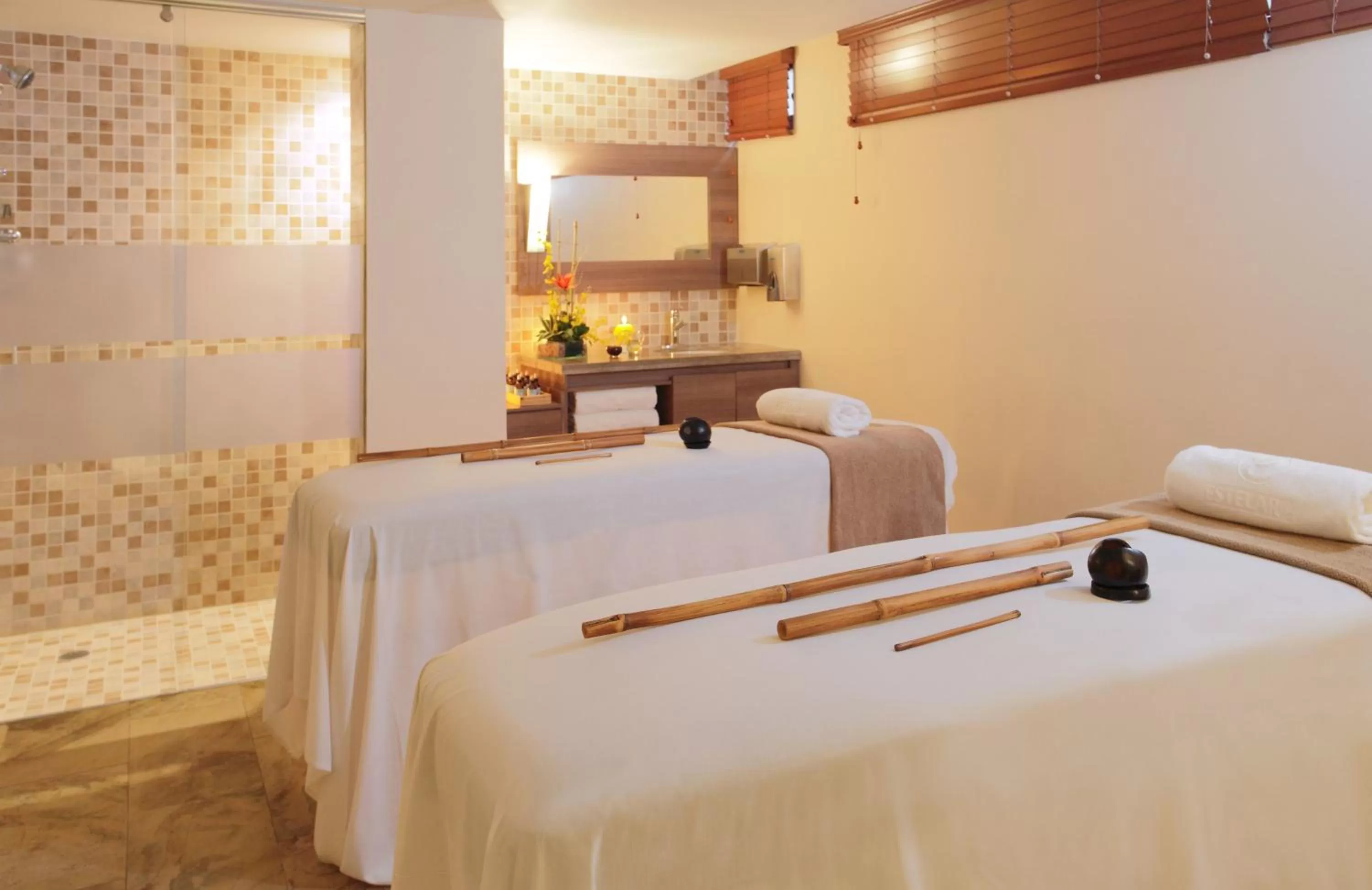 Massage, Bed in Estelar Paipa Hotel Spa & Y Centro De Convenciones