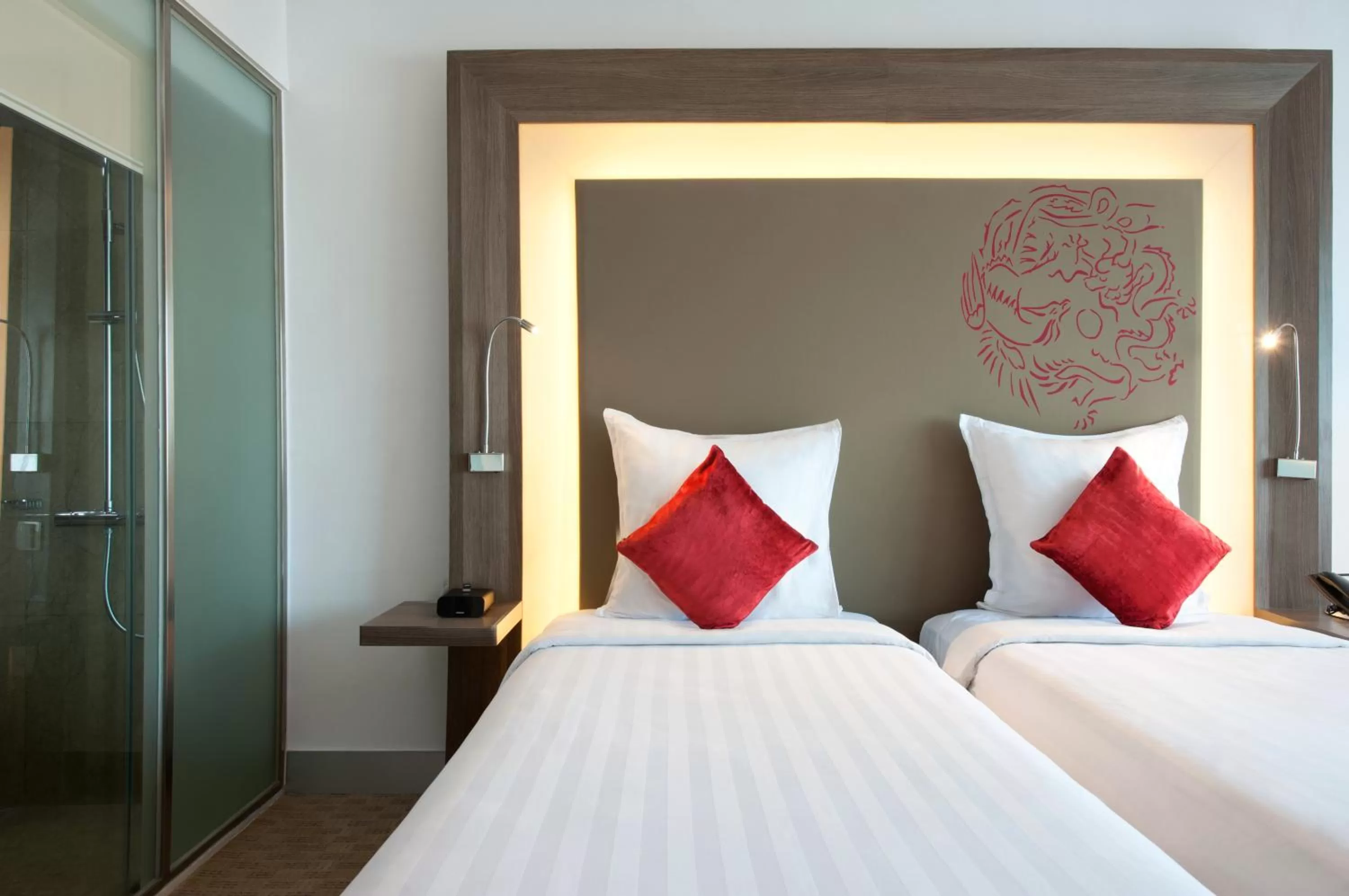 Bedroom, Bed in Novotel Jakarta Gajah Mada