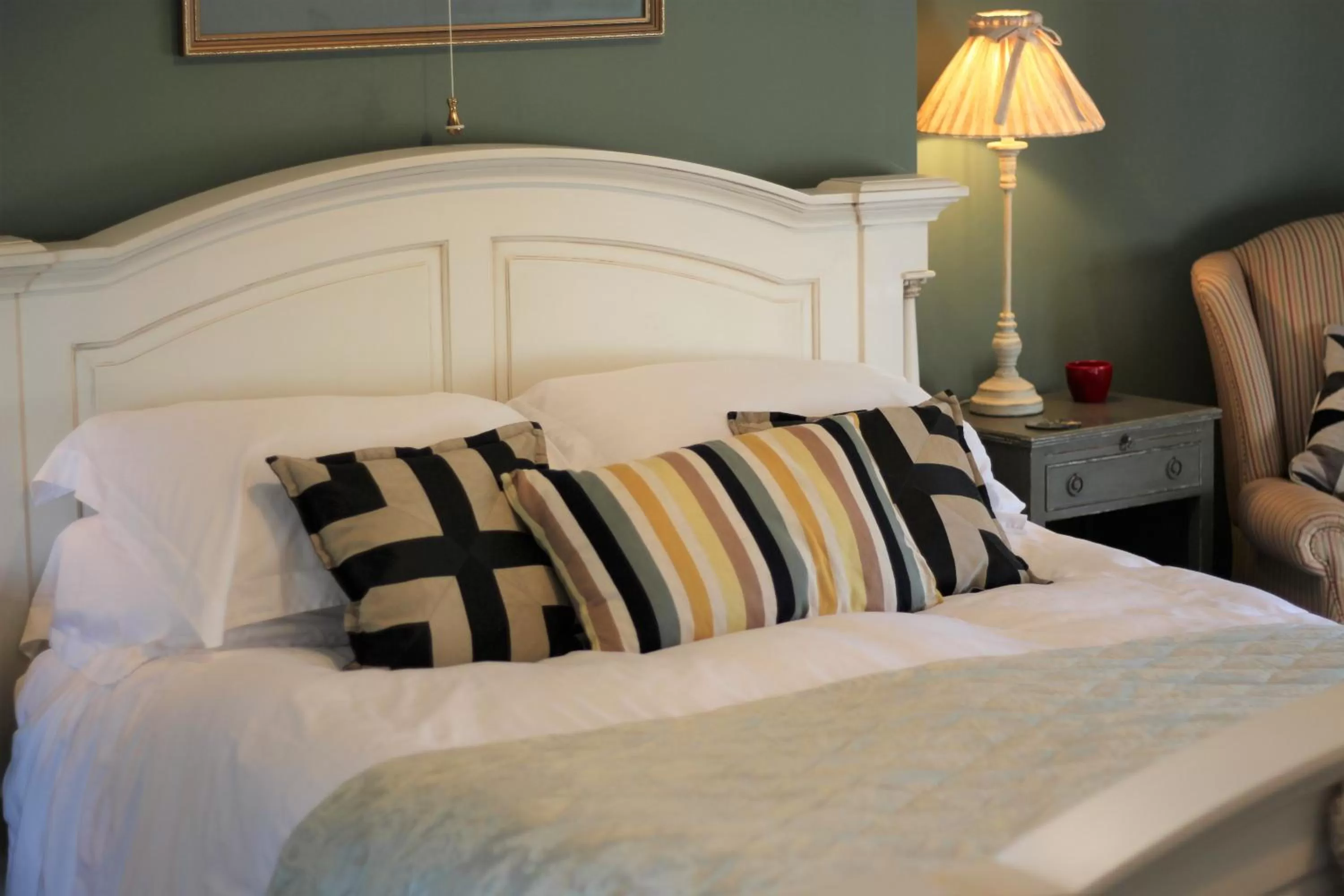 Bedroom, Bed in Eagle House - Award Winning B&B and Apartment