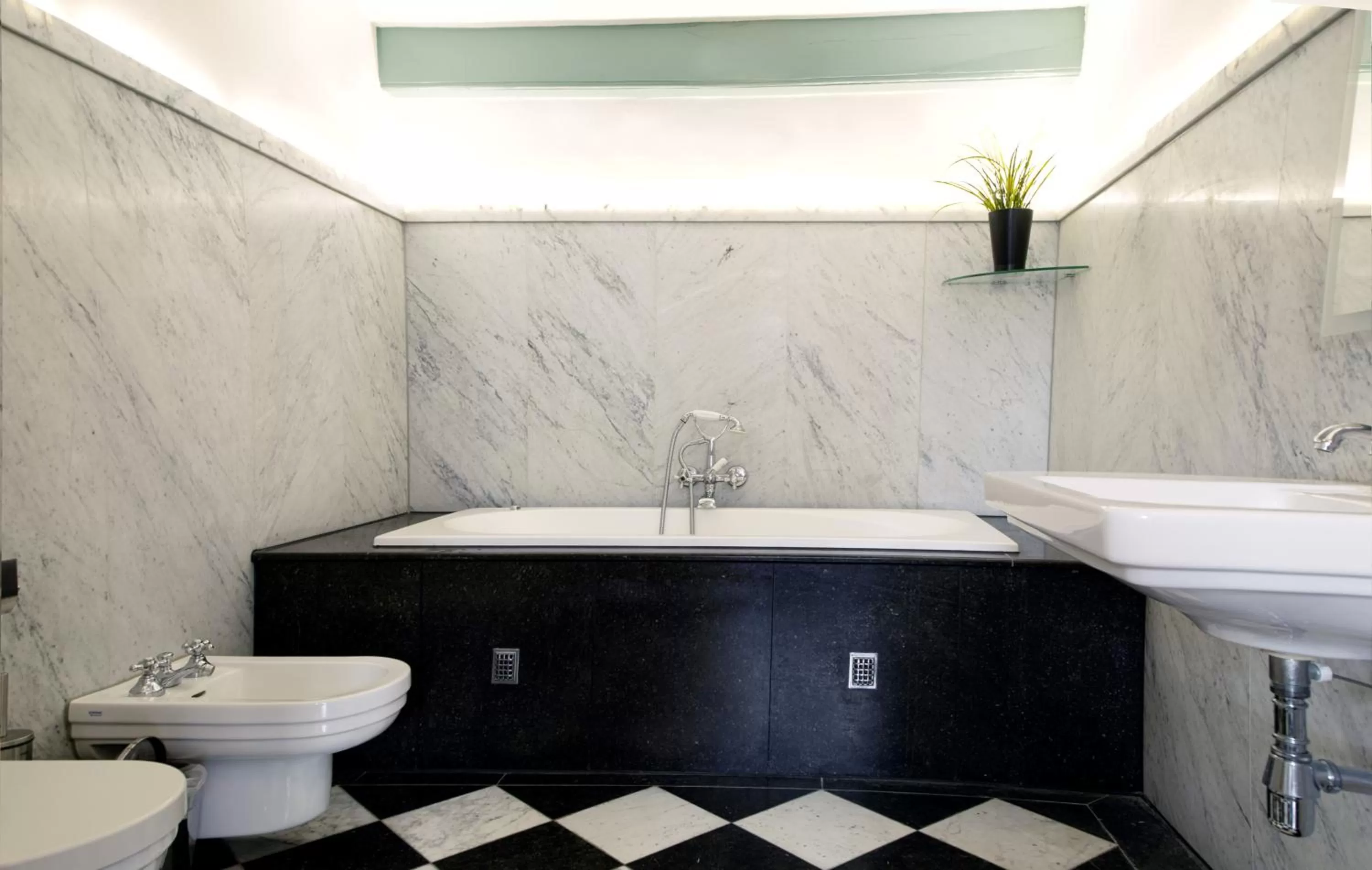 Bathroom in Modern Canal House Loft - City Center