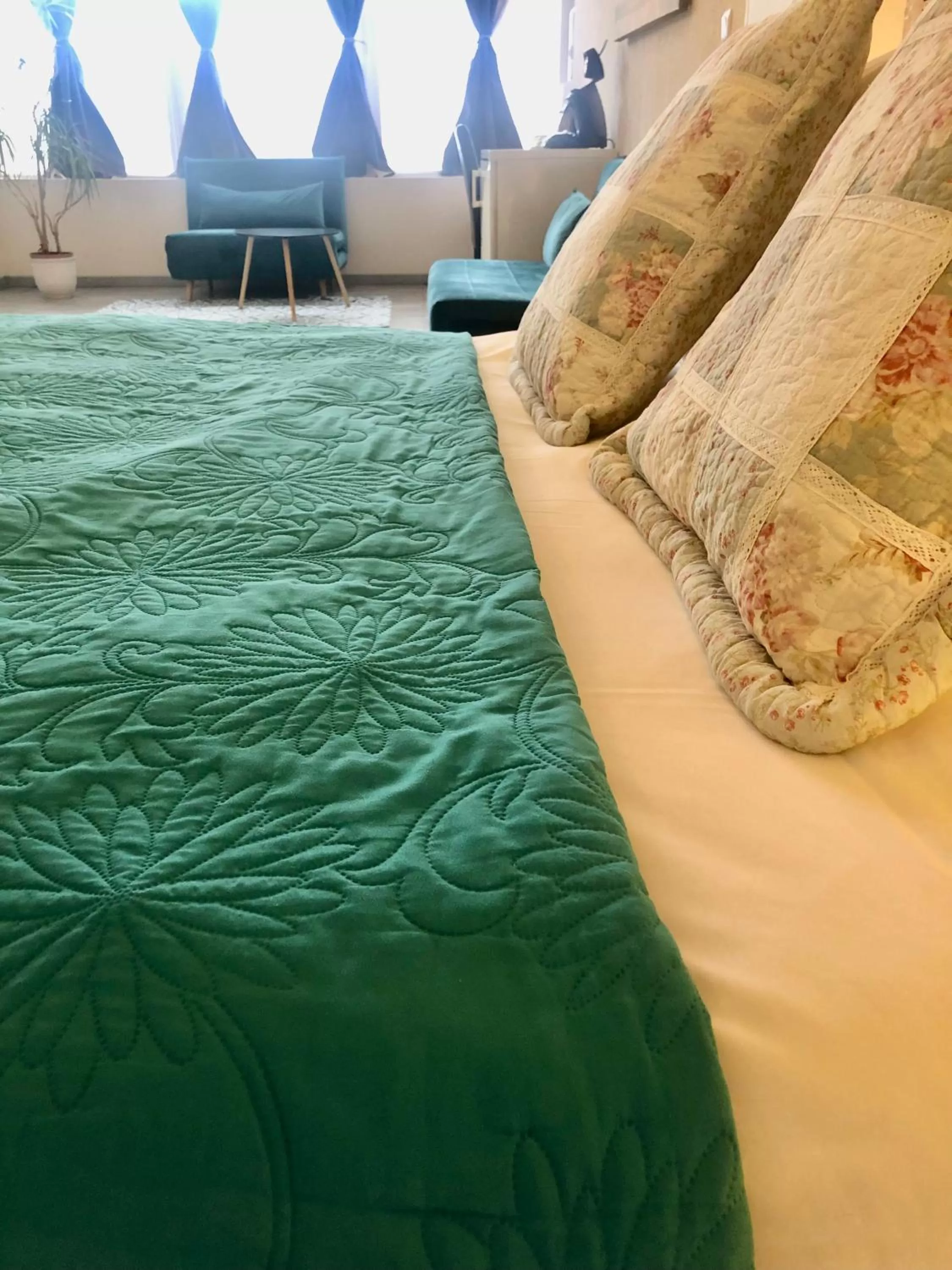 Bed in Maison d'hôtes Aux Deux Cigognes