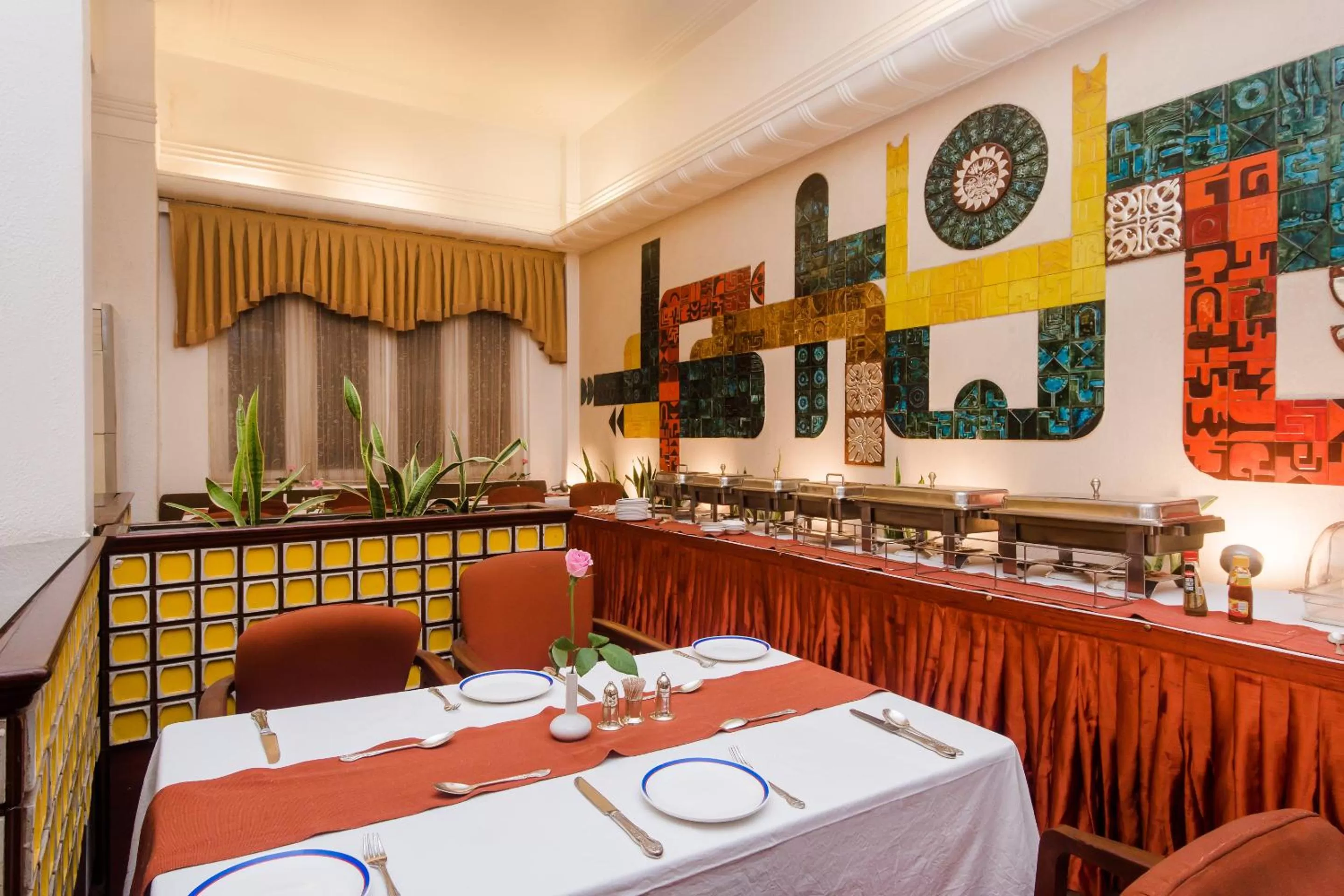 Restaurant/places to eat in West End Hotel Opp Bombay Hospital