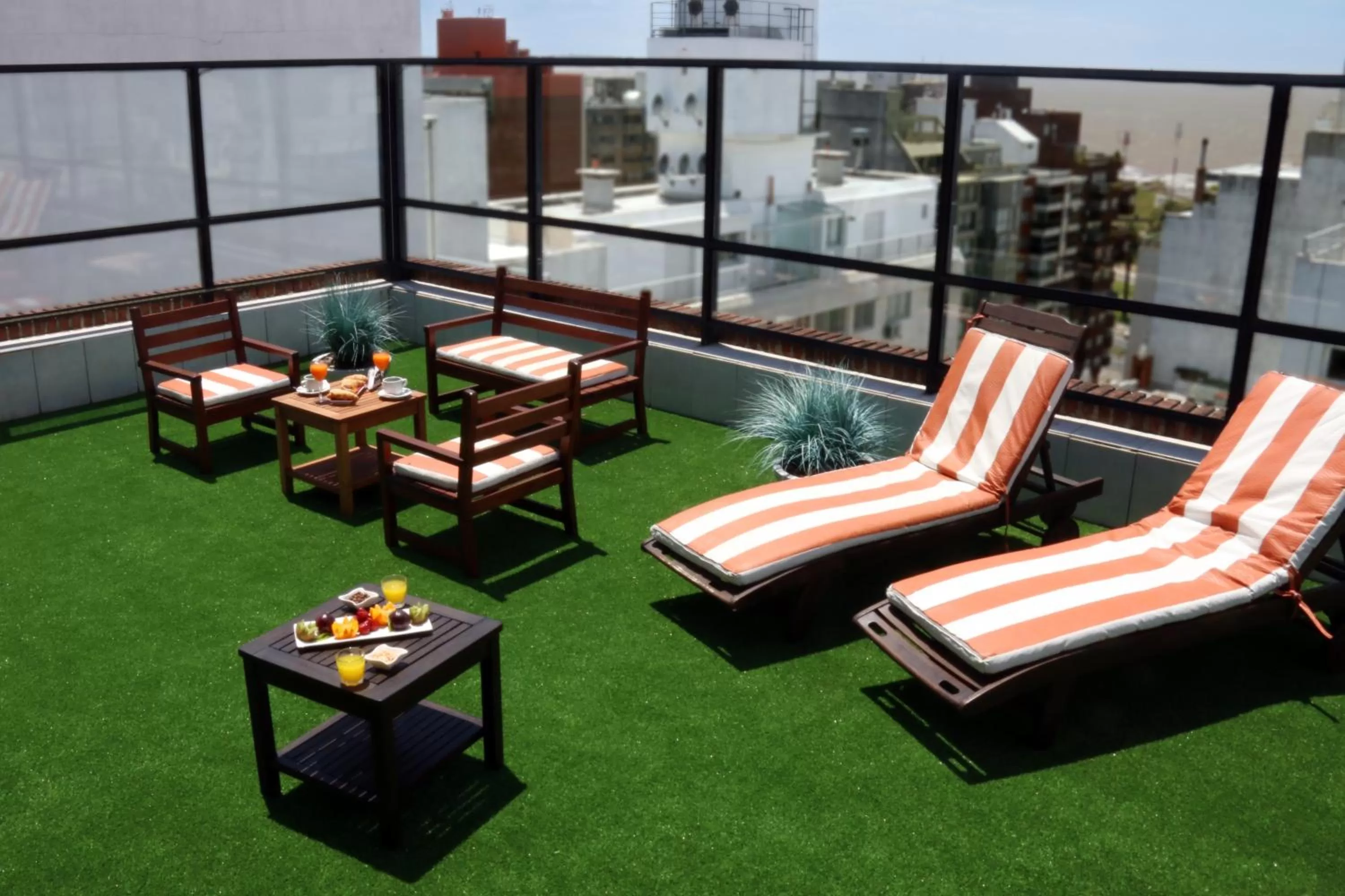 Solarium in Pocitos Plaza Hotel