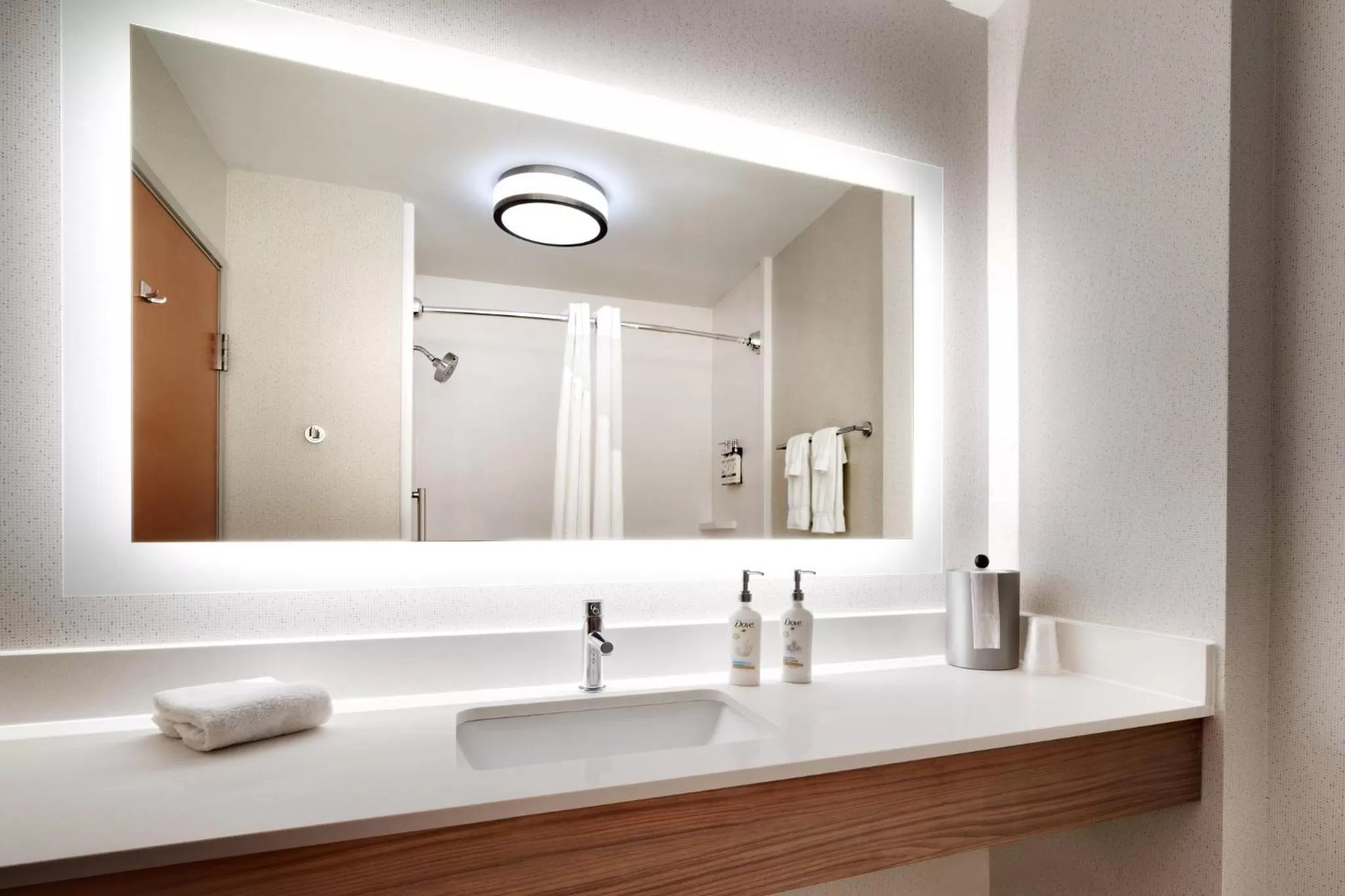 Bathroom in Holiday Inn Express Billings East by IHG