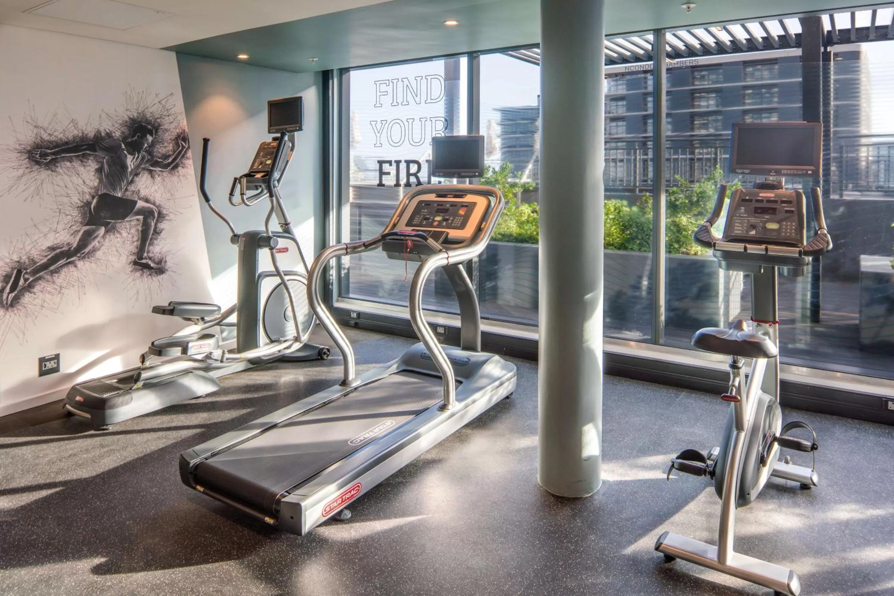 Fitness centre/facilities in Hilton Garden Inn Umhlanga Arch