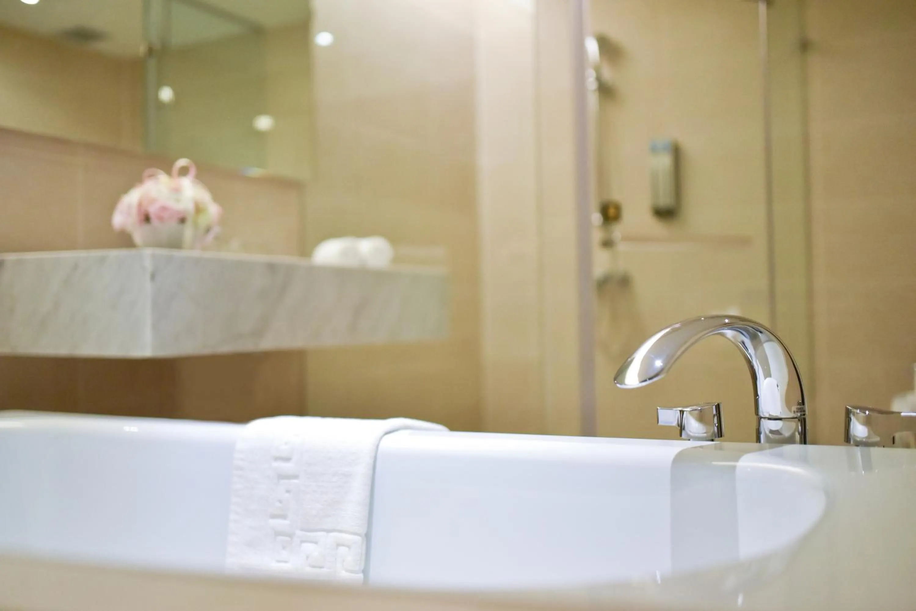 Bathroom in Just Sleep Kaohsiung Station