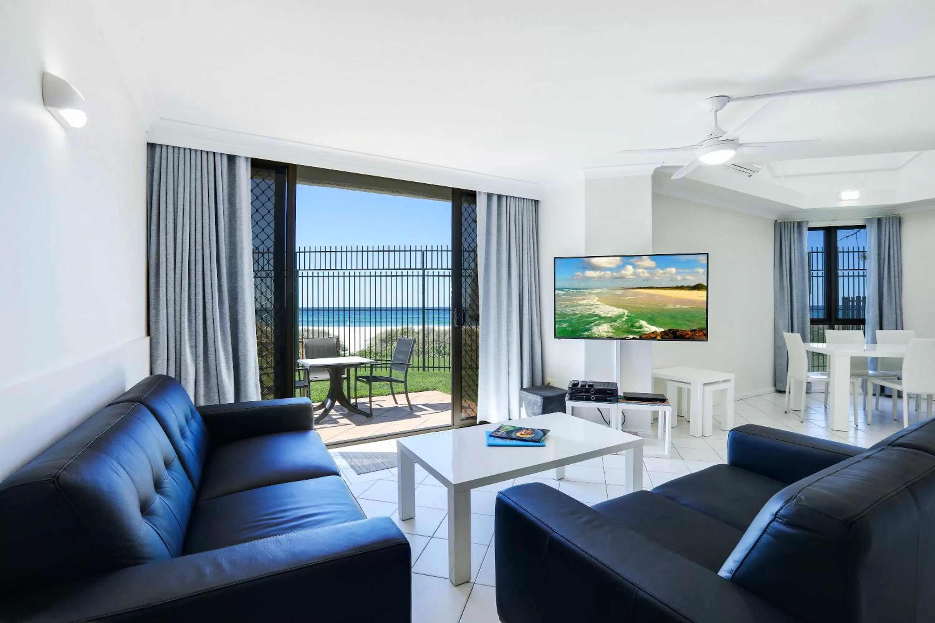 TV and multimedia in The Breakers