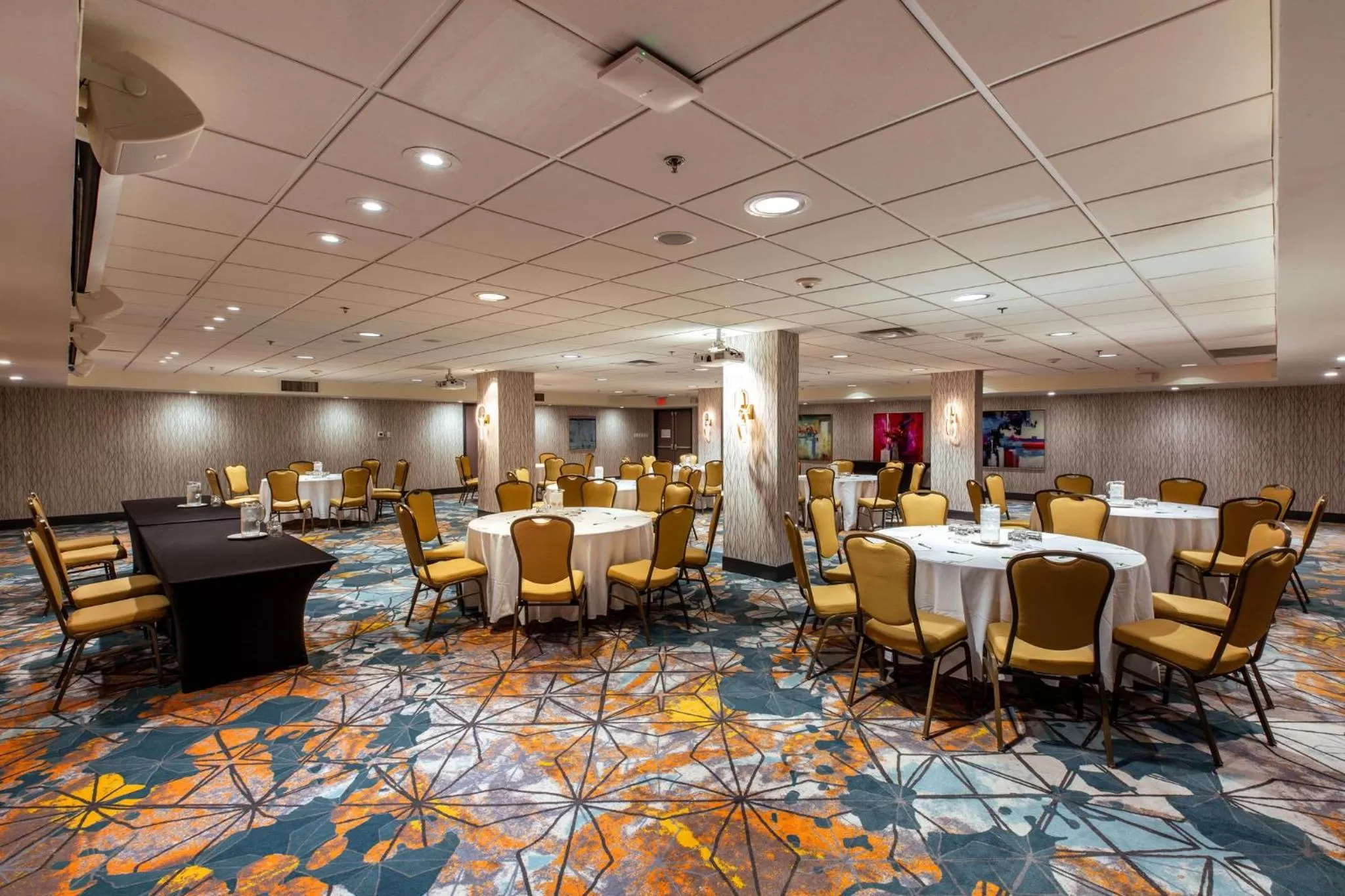 Meeting/conference room in Holiday Inn Toronto Downtown Centre by IHG