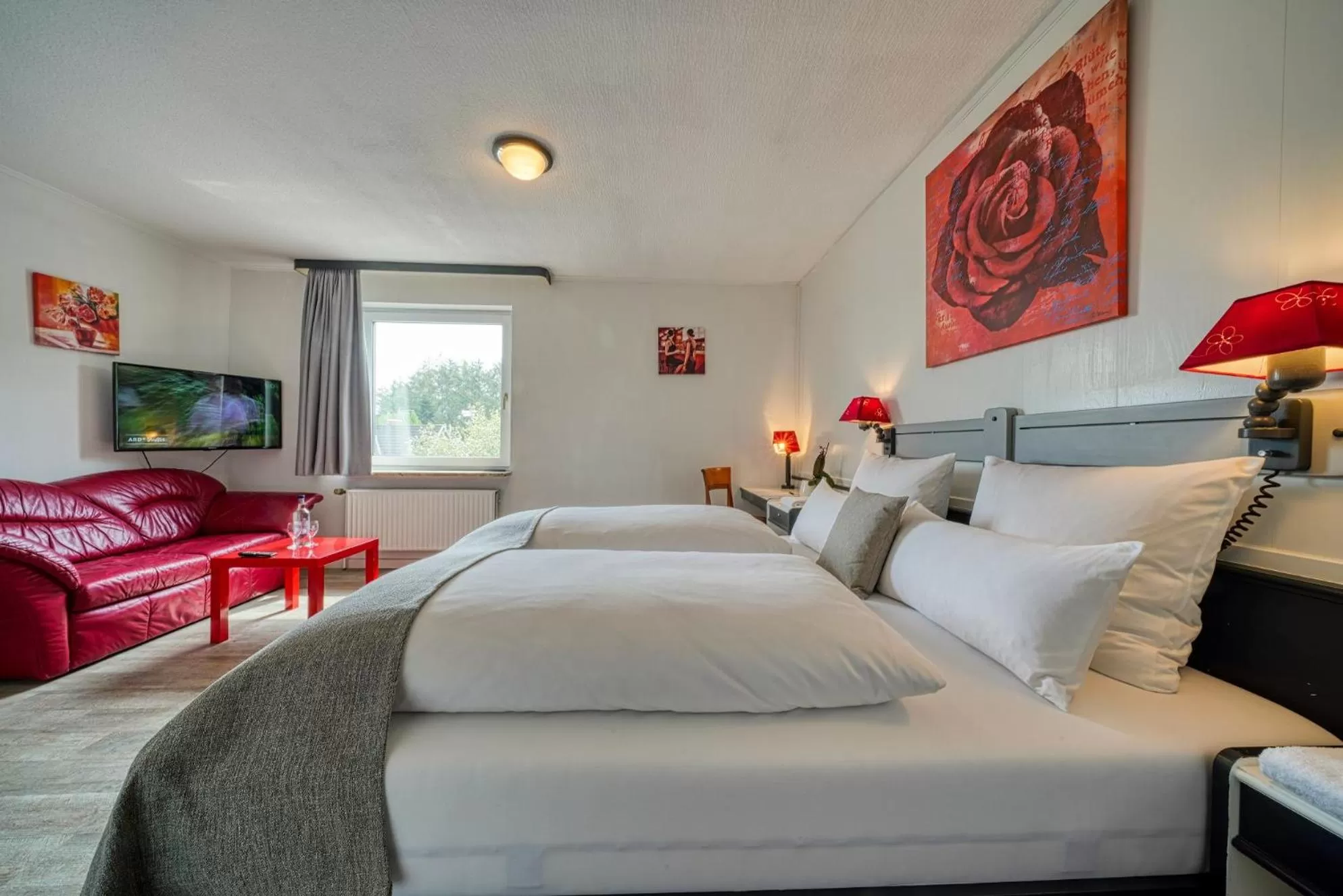 Photo of the whole room, Bed in Hotel Seeblick Försterhaus