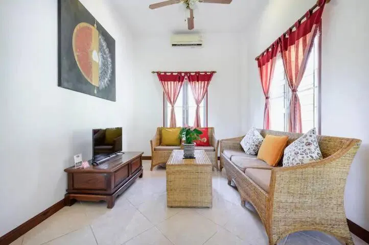 Living room in Palm Village