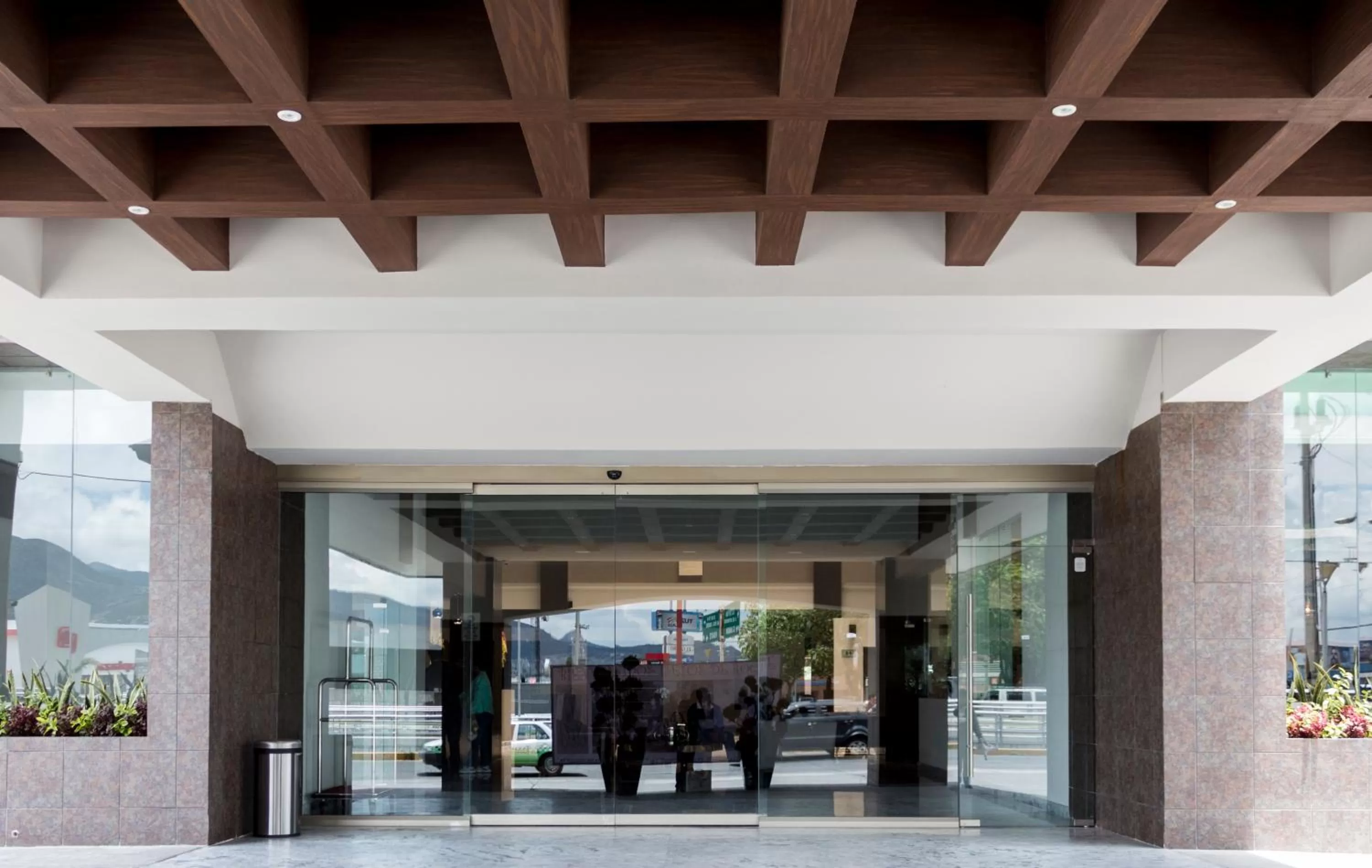 Facade/entrance in Best Western Plus Santa Cecilia Pachuca