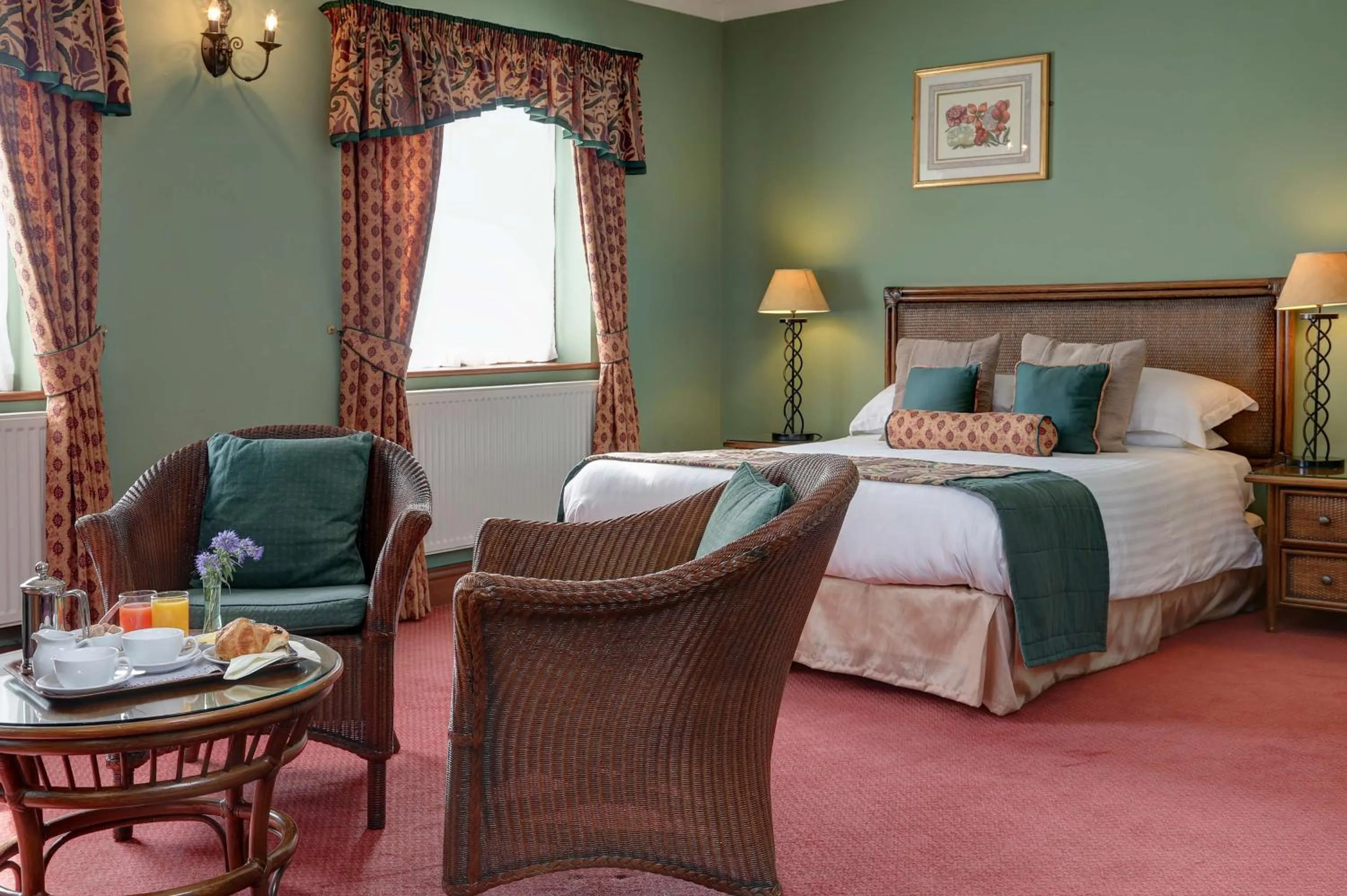 Photo of the whole room, Bed in Best Western Sysonby Knoll Hotel