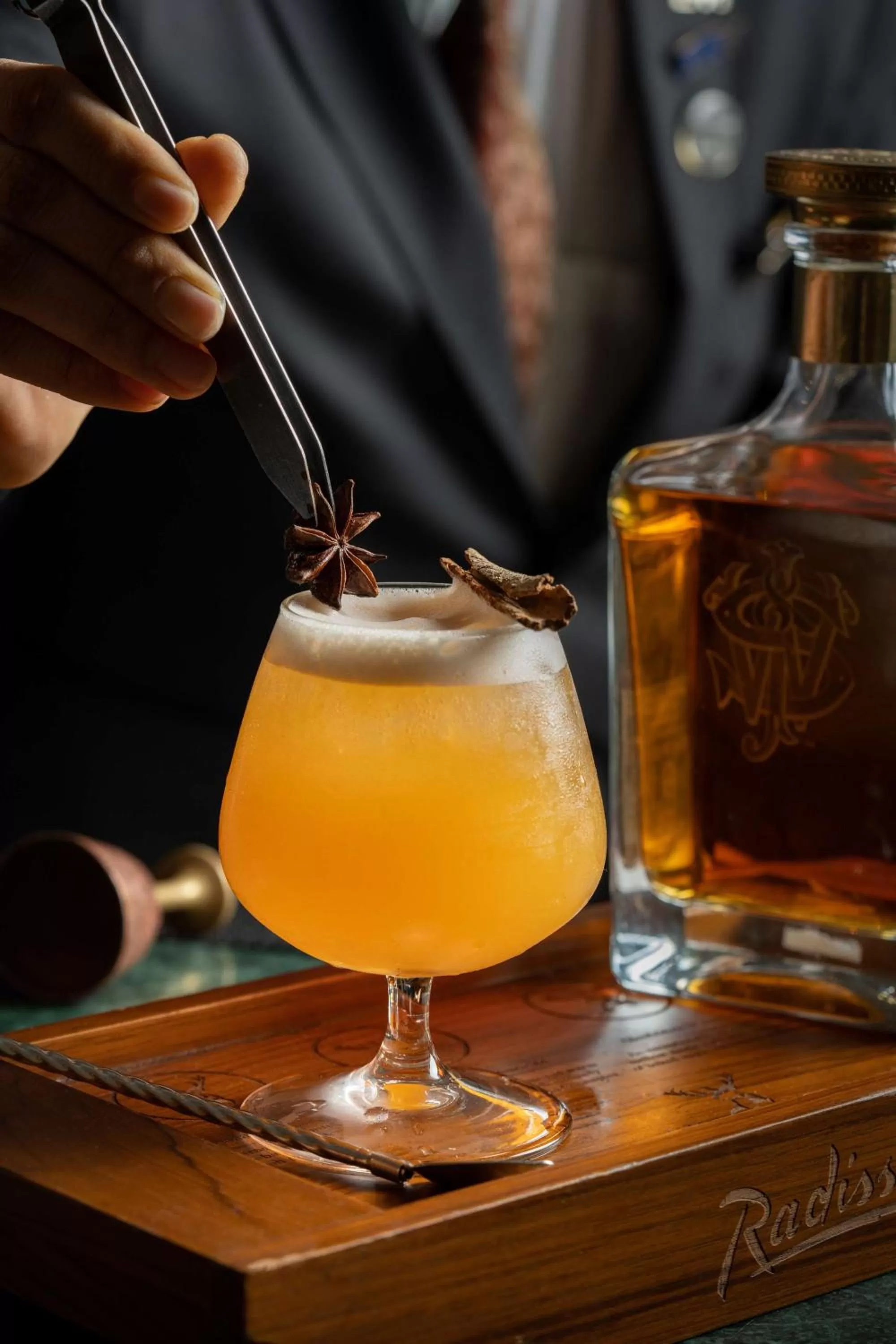 Food and drinks in Radisson Blu Plaza Delhi Airport