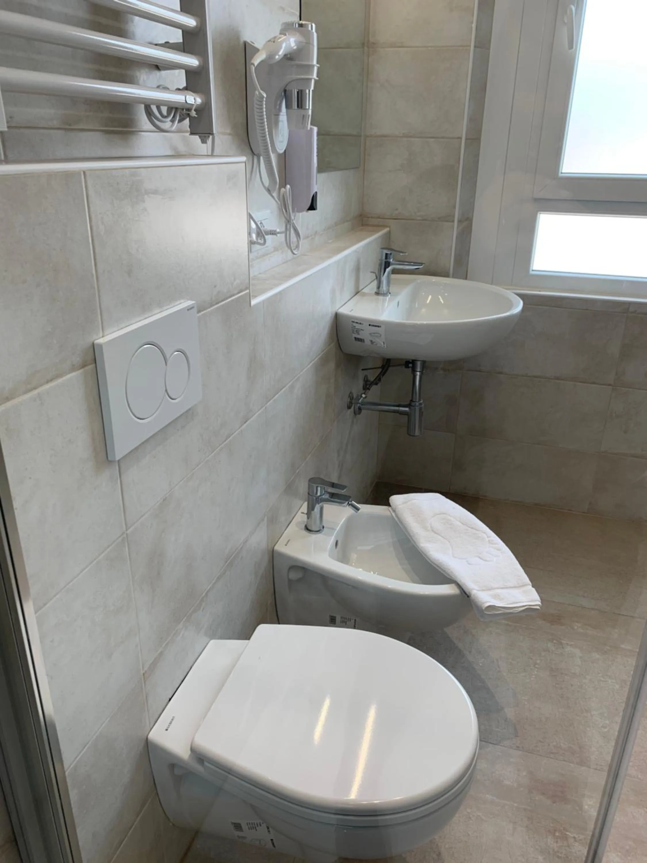 Toilet in Hotel Laika