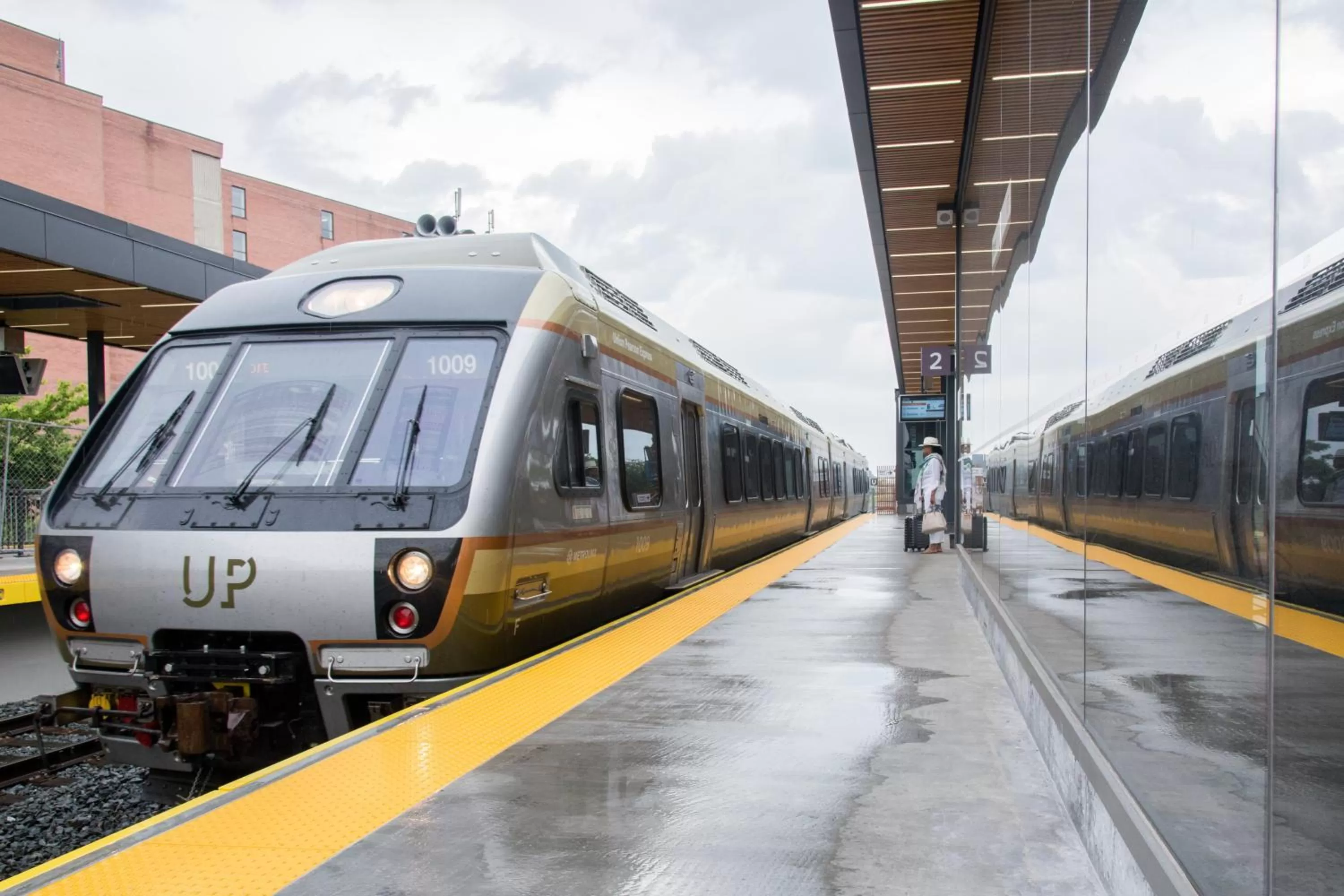 Area and facilities in Holiday Inn Toronto Downtown Centre by IHG