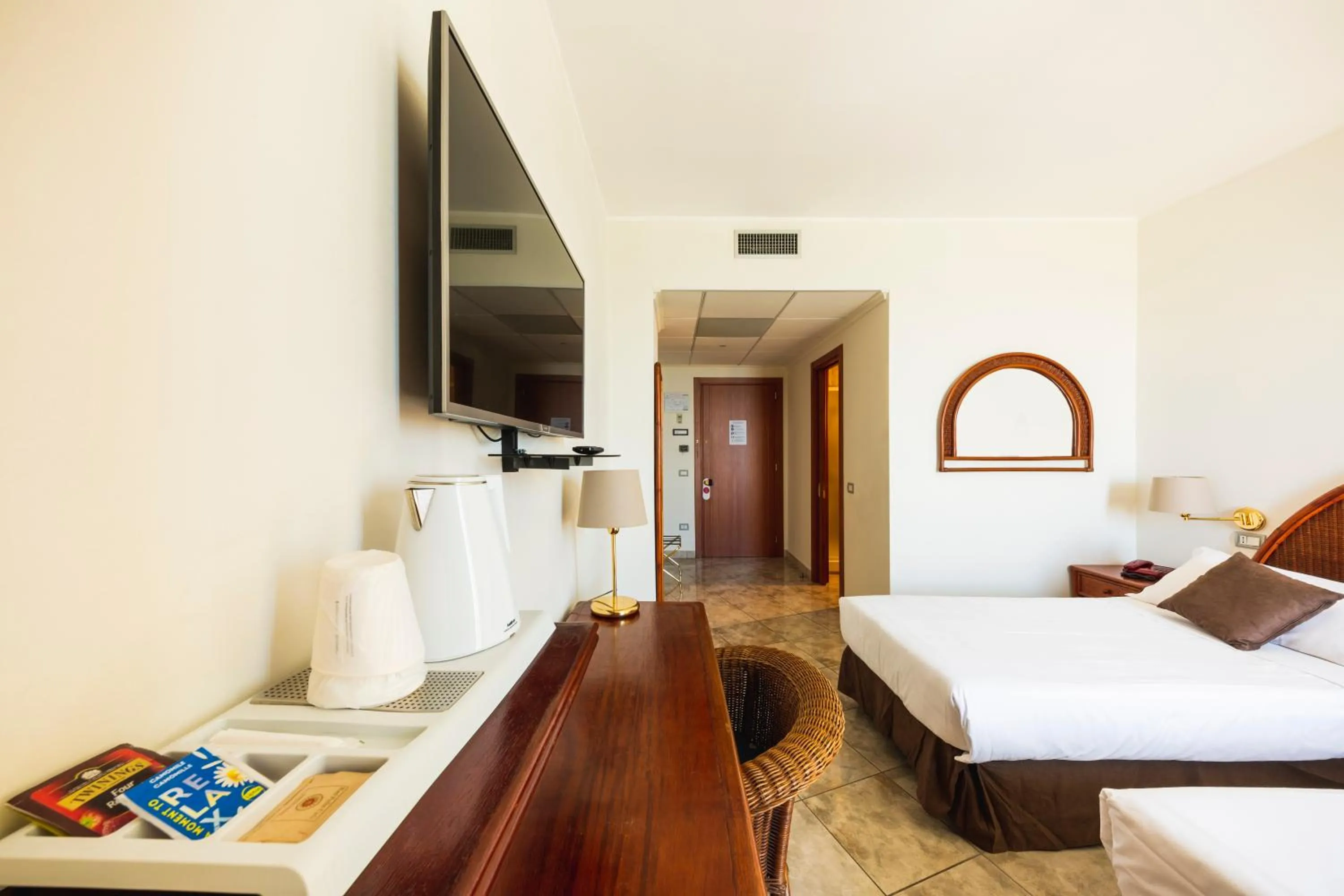 Bed in Apulia Hotel Taranto Ara Solis