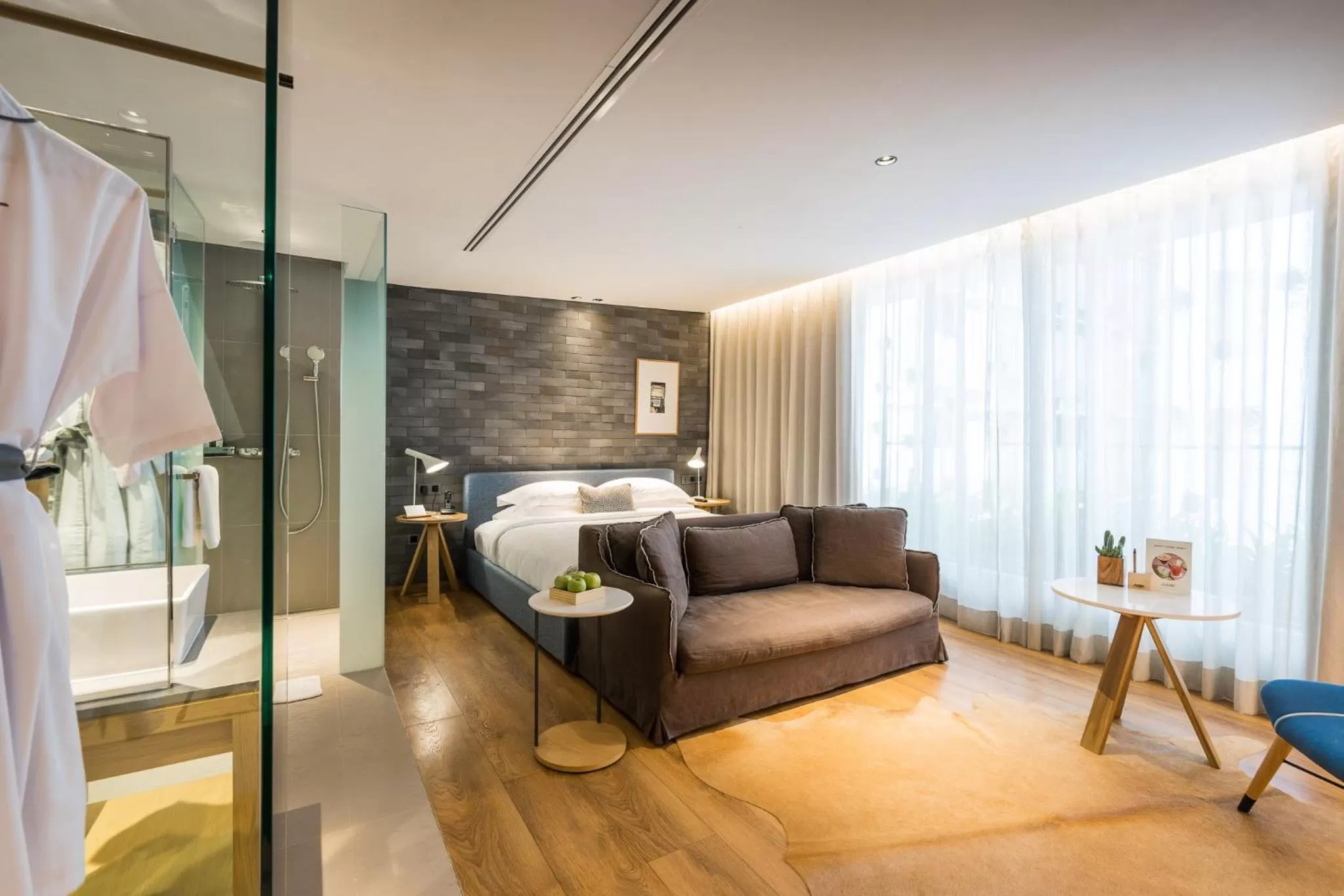 Photo of the whole room, Bed in Ad Lib Hotel Bangkok