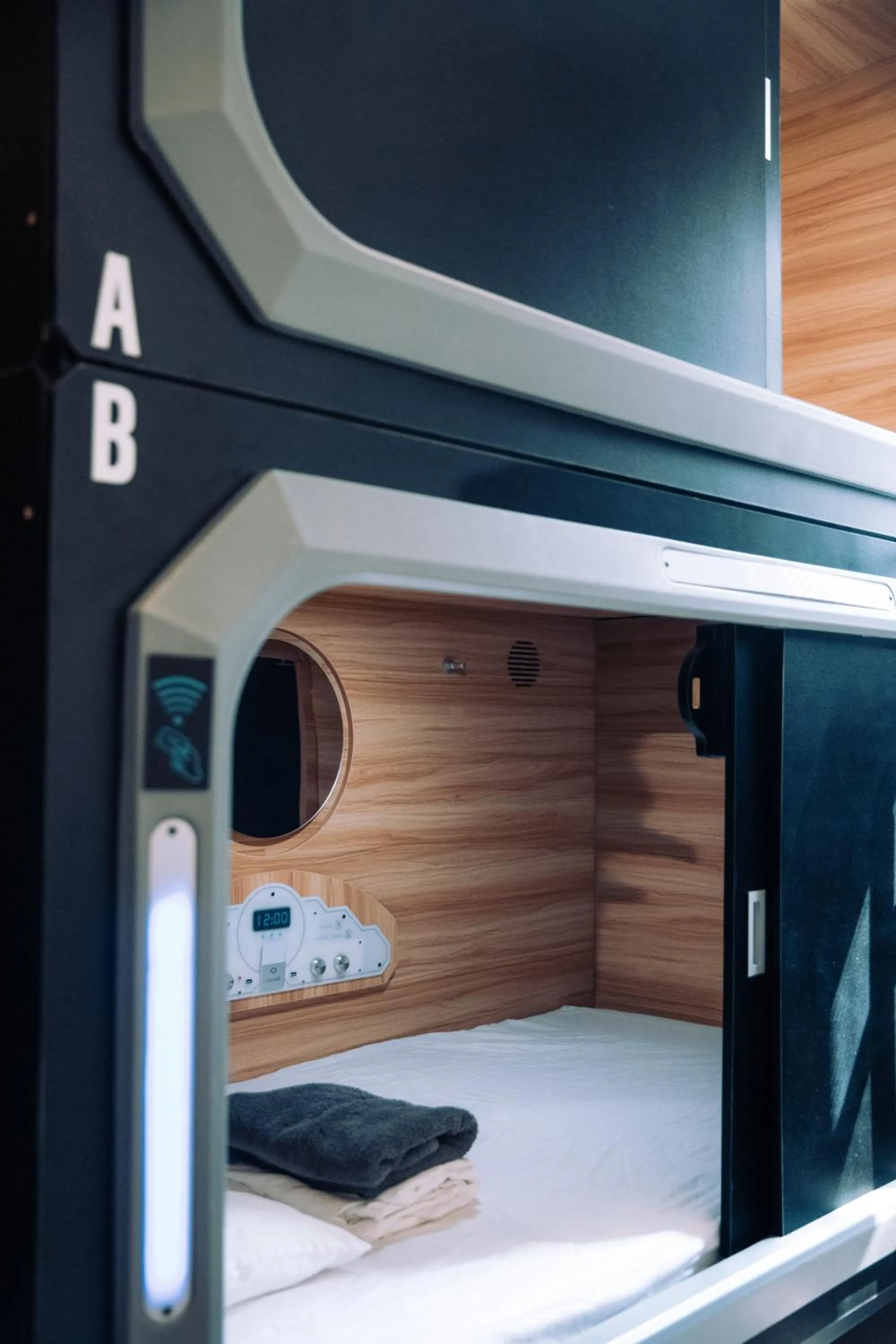 Bed in KAMA CENTRAL PARK