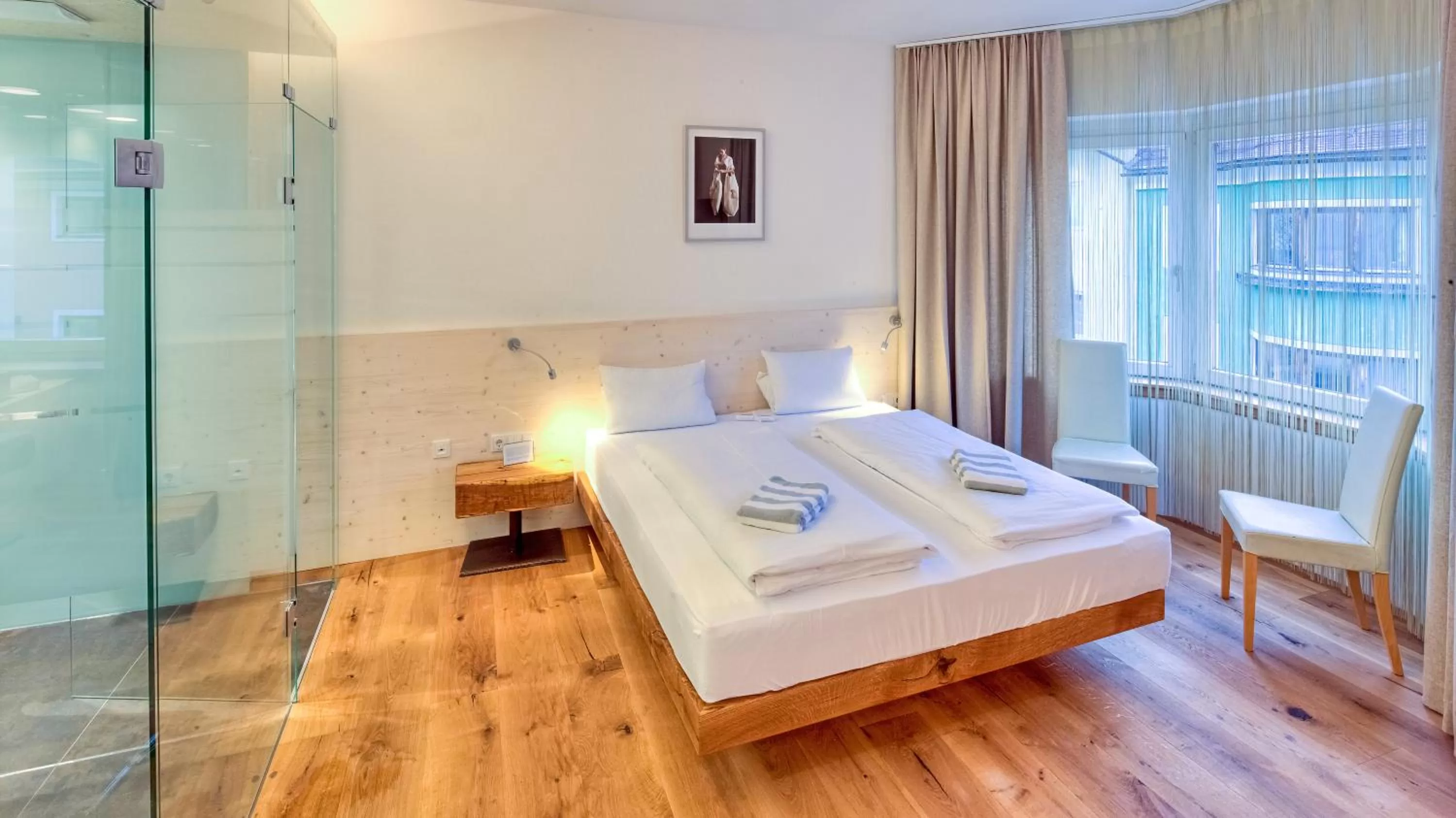 Photo of the whole room, Bed in Hotel Hinteregger