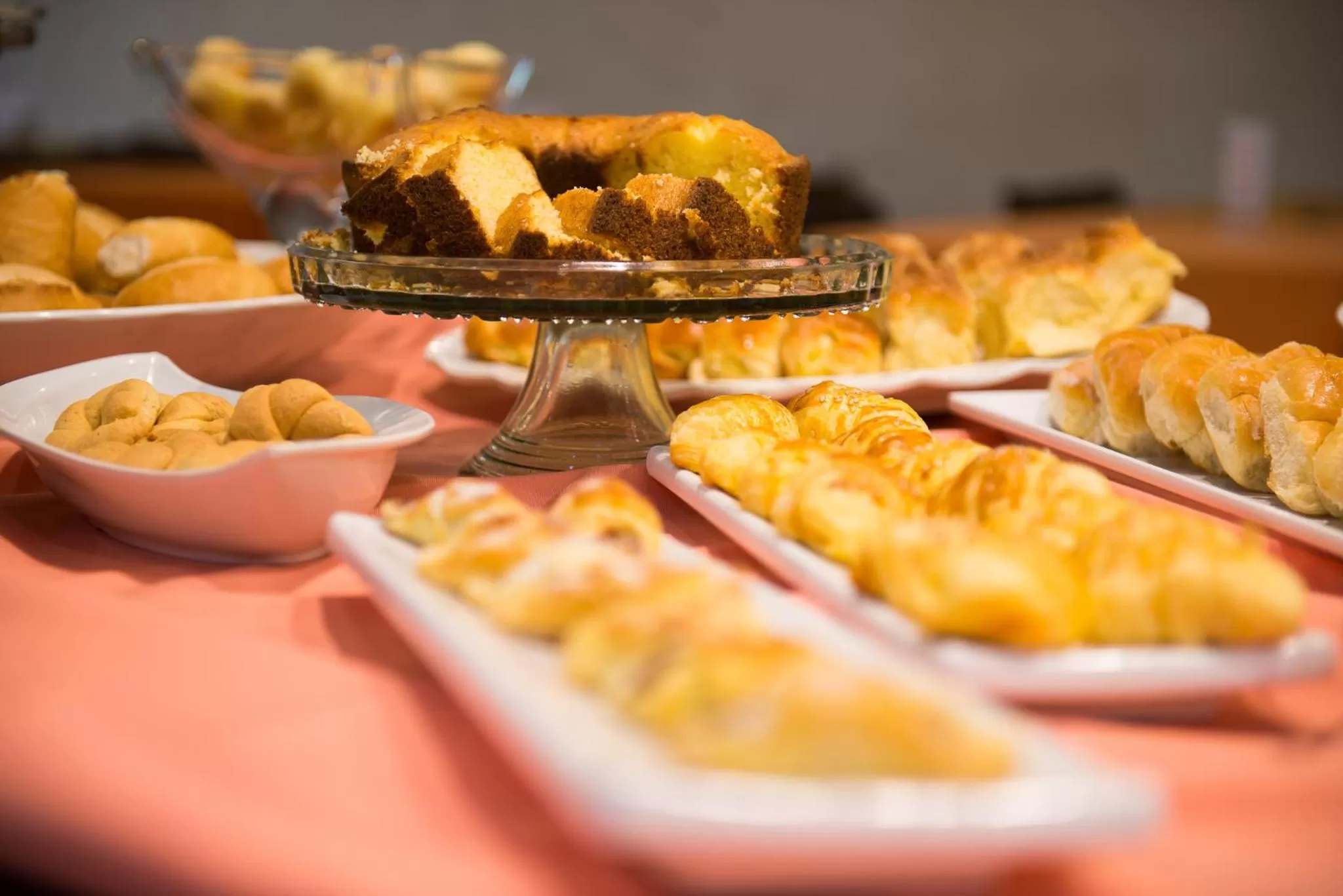 Buffet breakfast, Food in Hotel Metropolitano