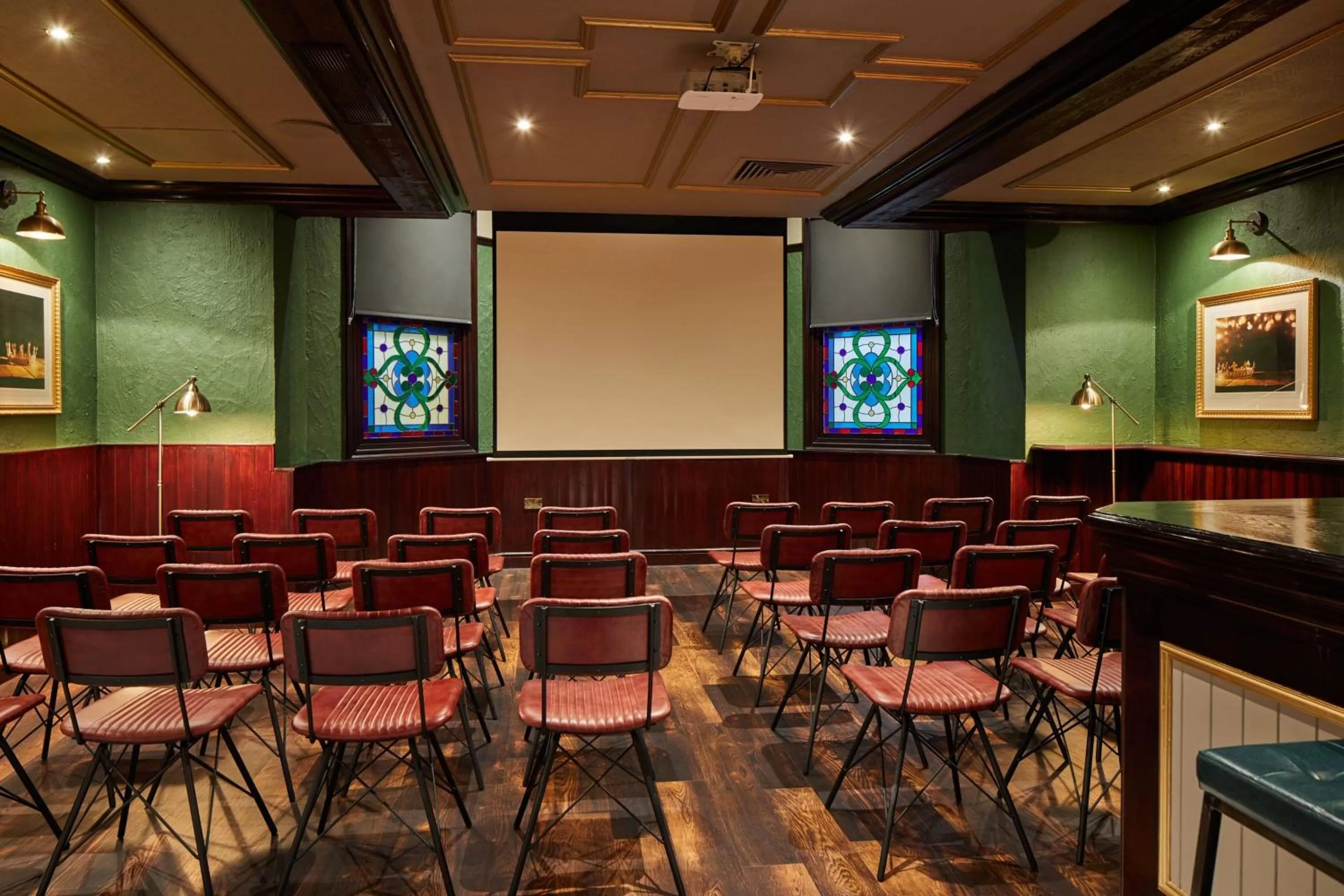 Entertainment in Bristol Marriott Royal Hotel