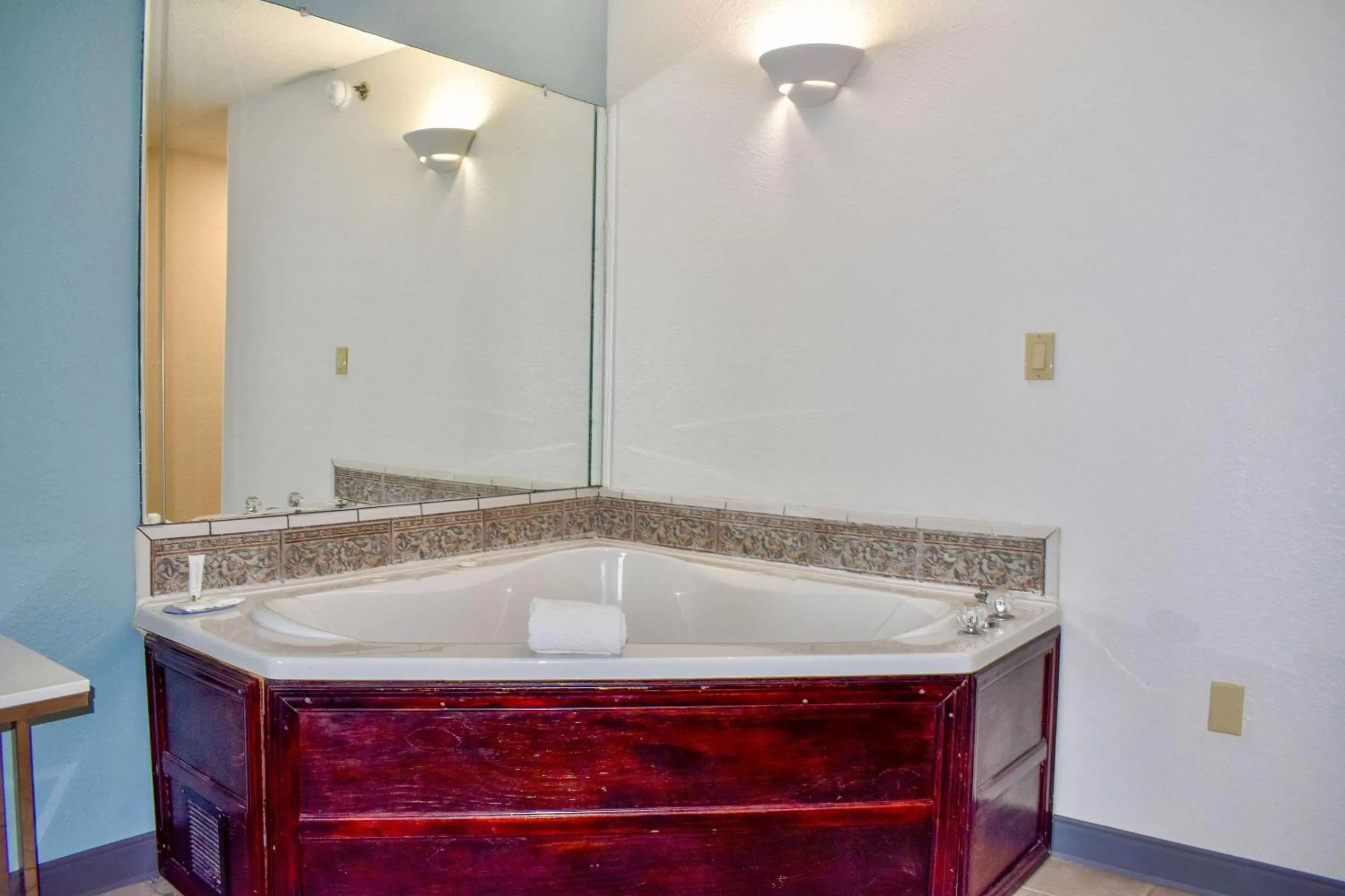 Bedroom in Clarion Pointe Vidalia - Lyons West