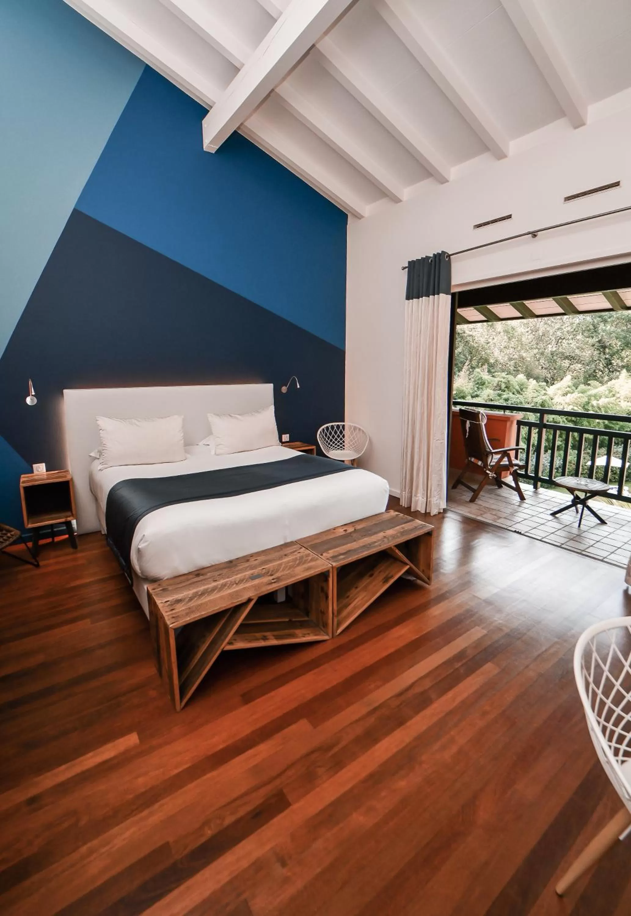 Photo of the whole room, Bed in Hôtel Les Frères Ibarboure