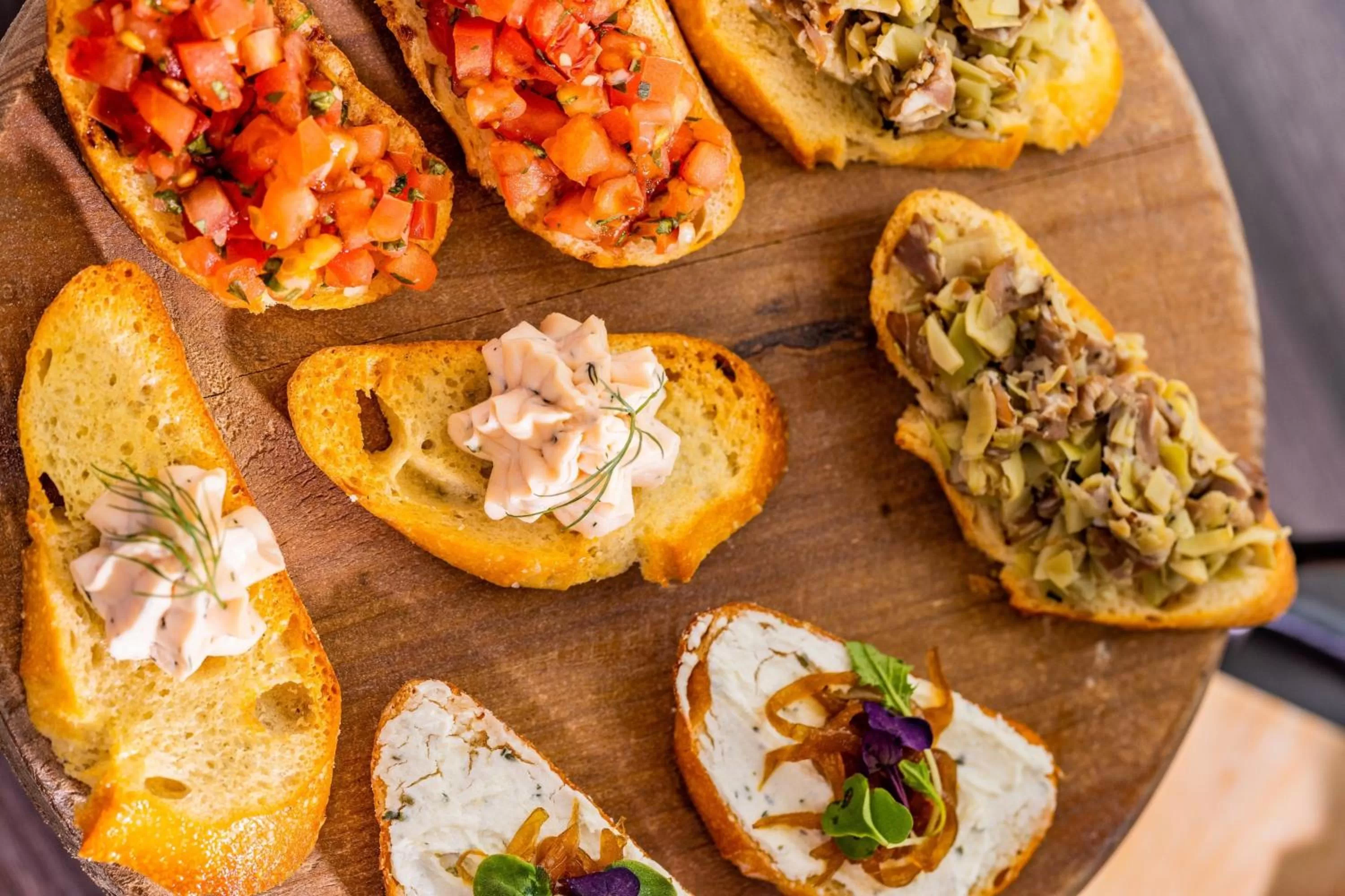 Restaurant/places to eat in Nashville Marriott at Vanderbilt University